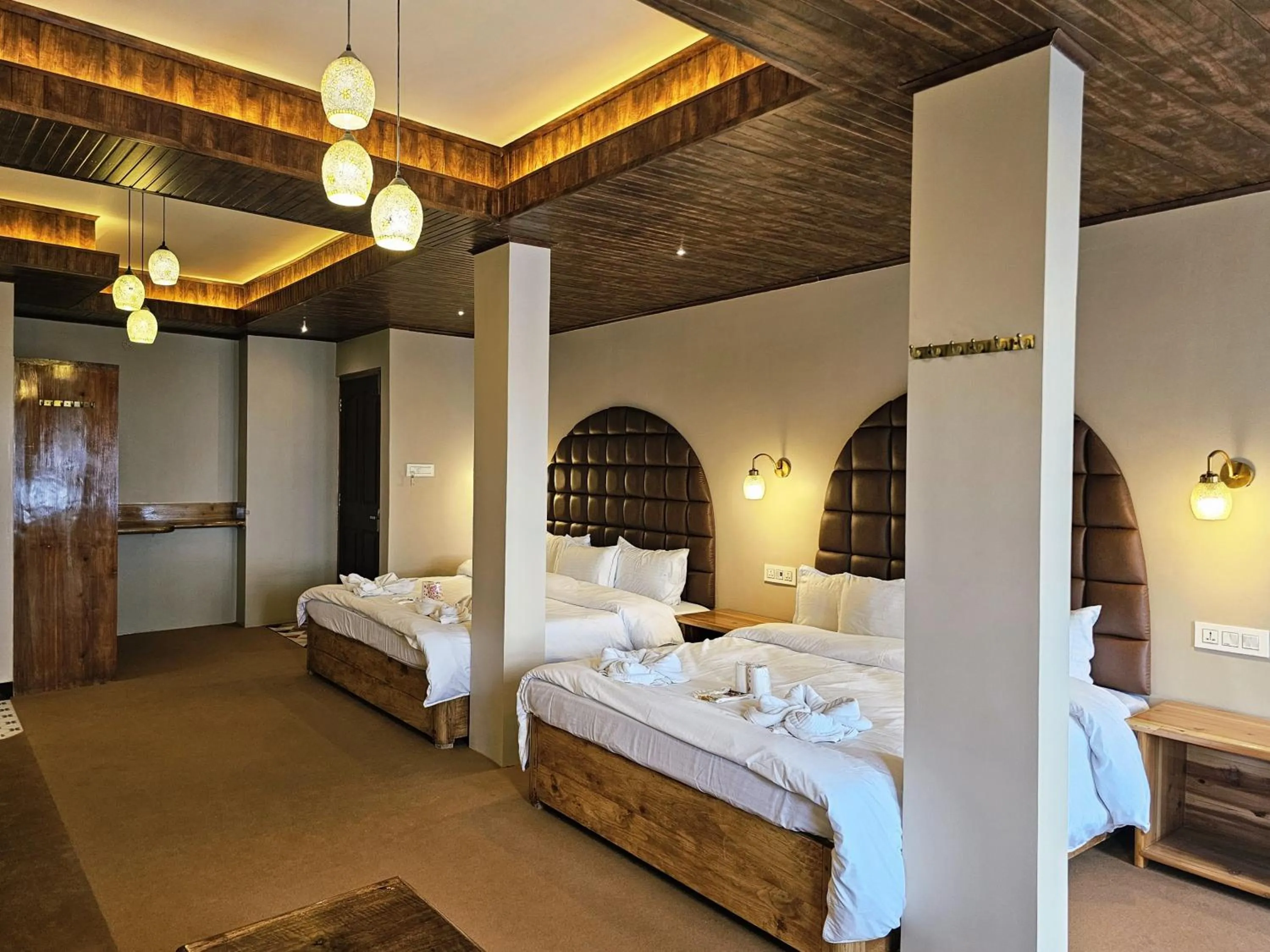 Bed in Hotel Golden Orchid