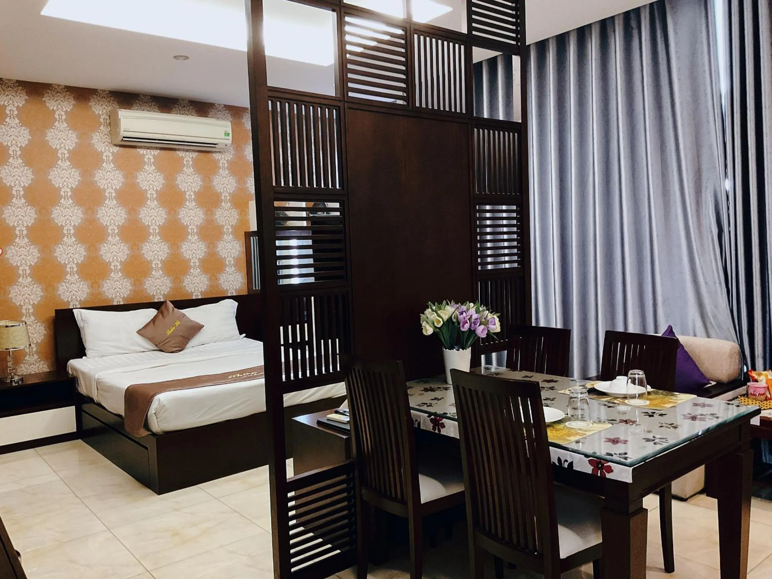 Bed in Thien Ha Hotel & Apartment