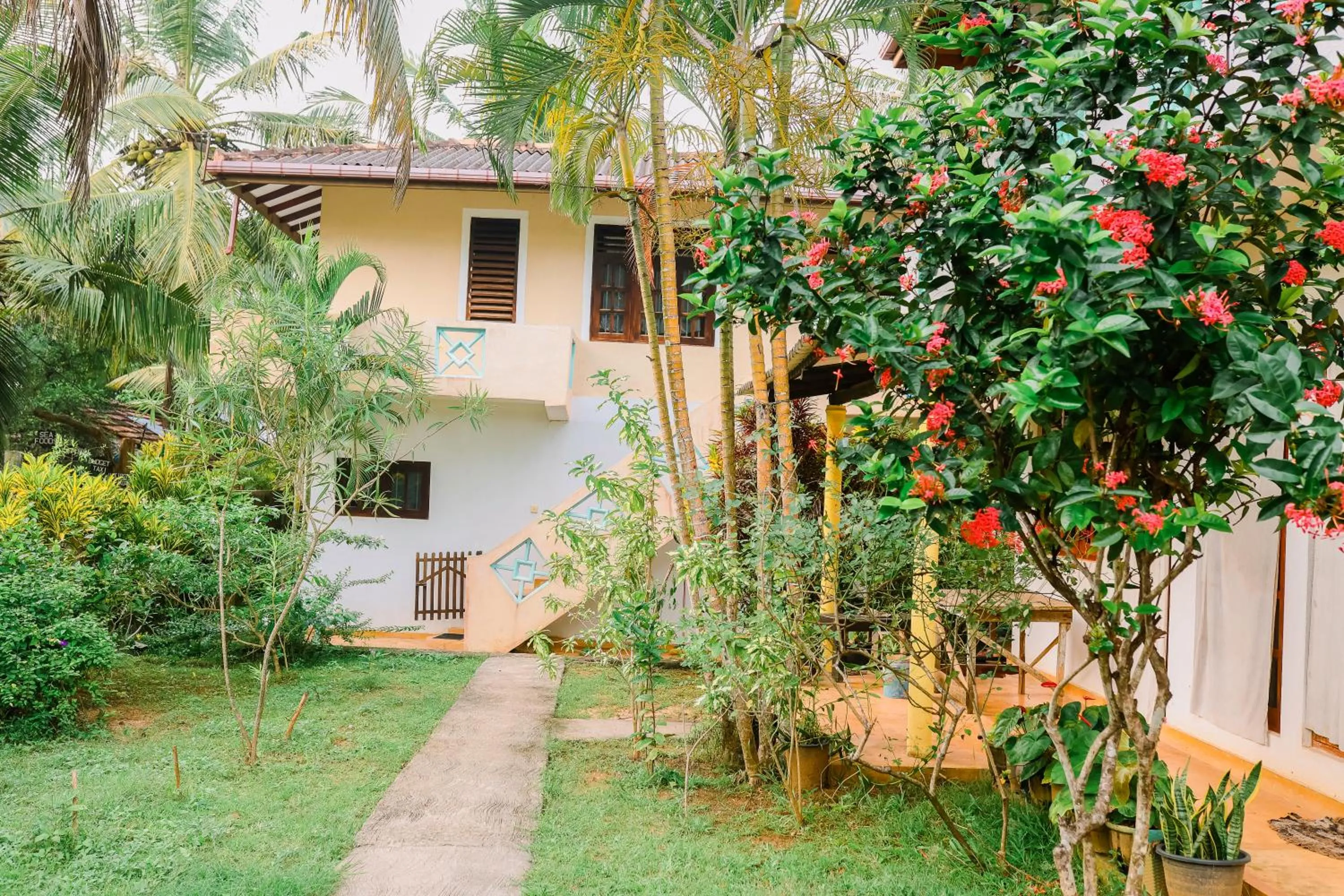 Property building in Beach Lagoon Guesthouse