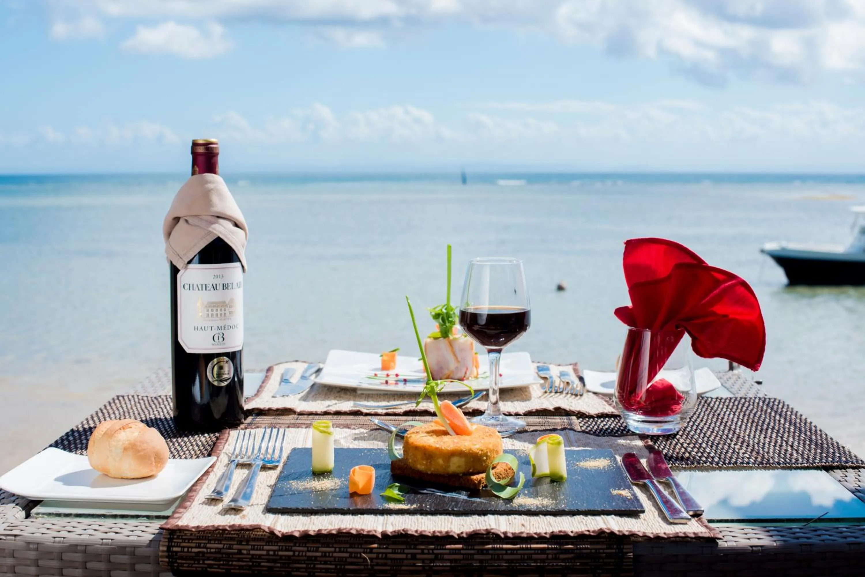 Lunch in Mantis Soanambo Hotel And Spa