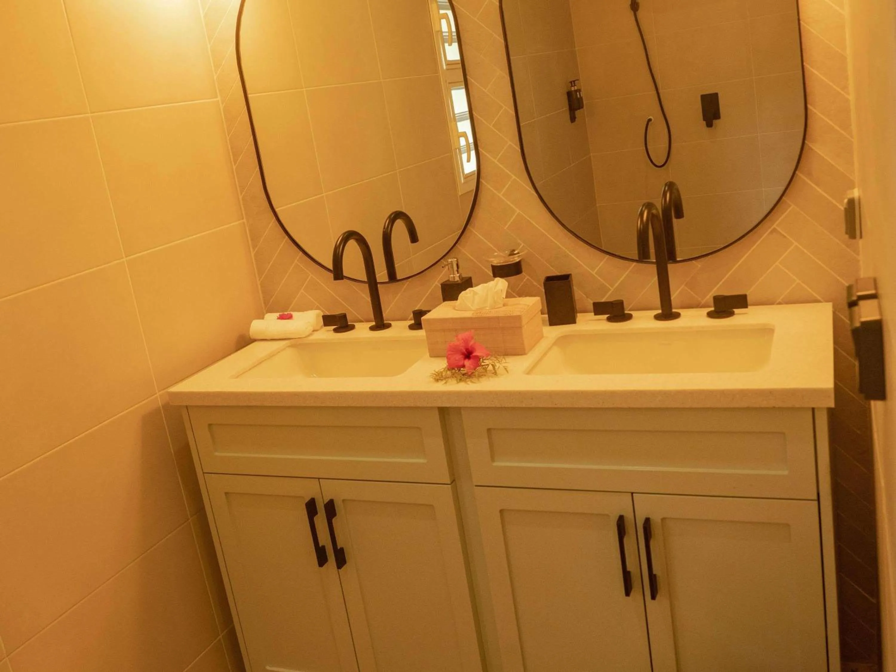 Bedroom in Mantis Soanambo Hotel And Spa