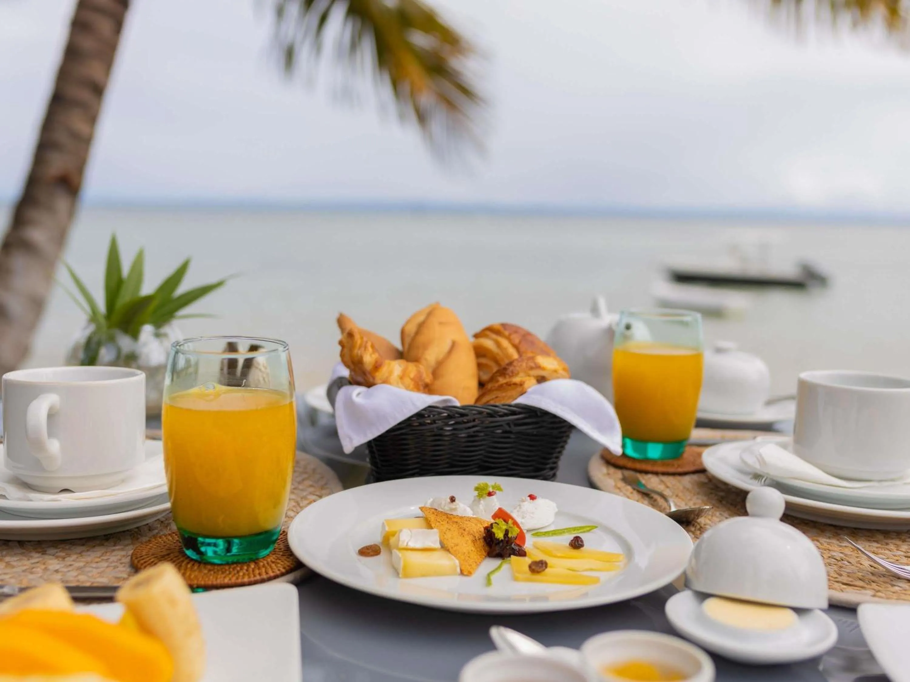 Breakfast in Mantis Soanambo Hotel And Spa