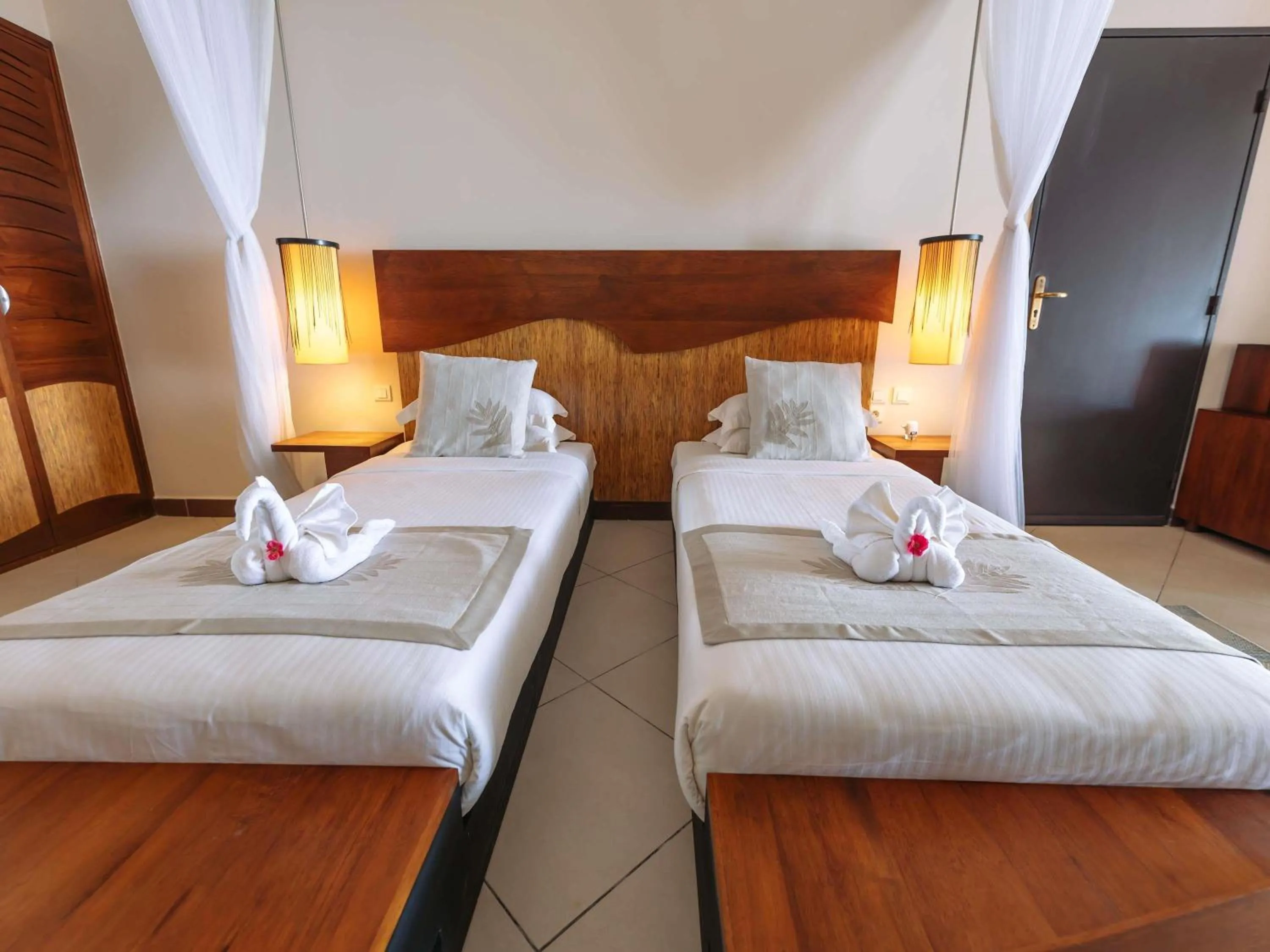 Bedroom, Bed in Mantis Soanambo Hotel And Spa