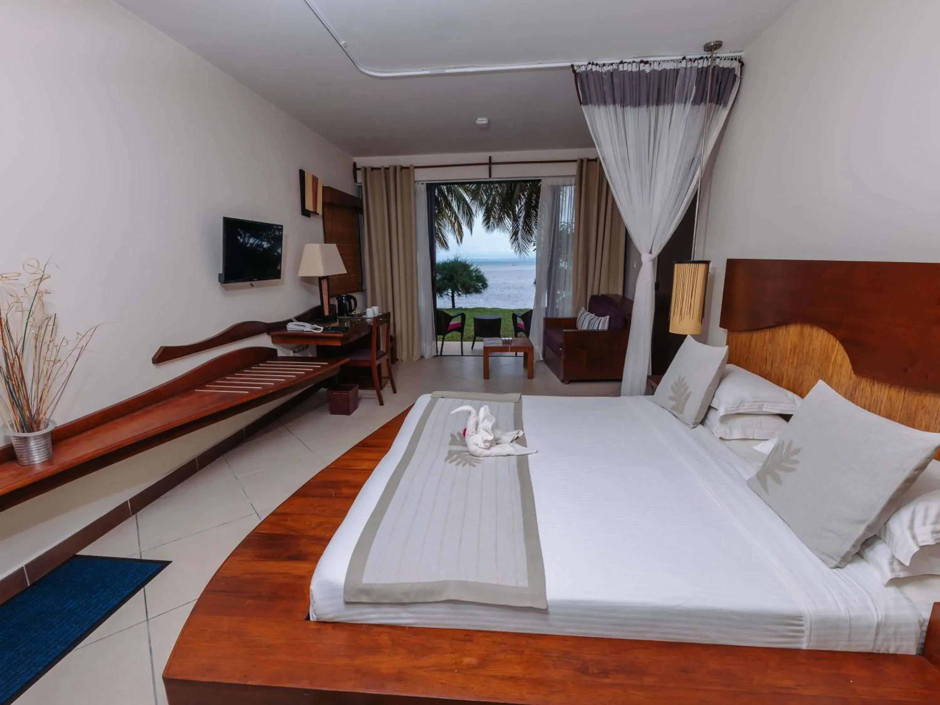 Bedroom, Bed in Mantis Soanambo Hotel And Spa Bedroom, Bed in Mantis Soanambo Hotel And Spa
