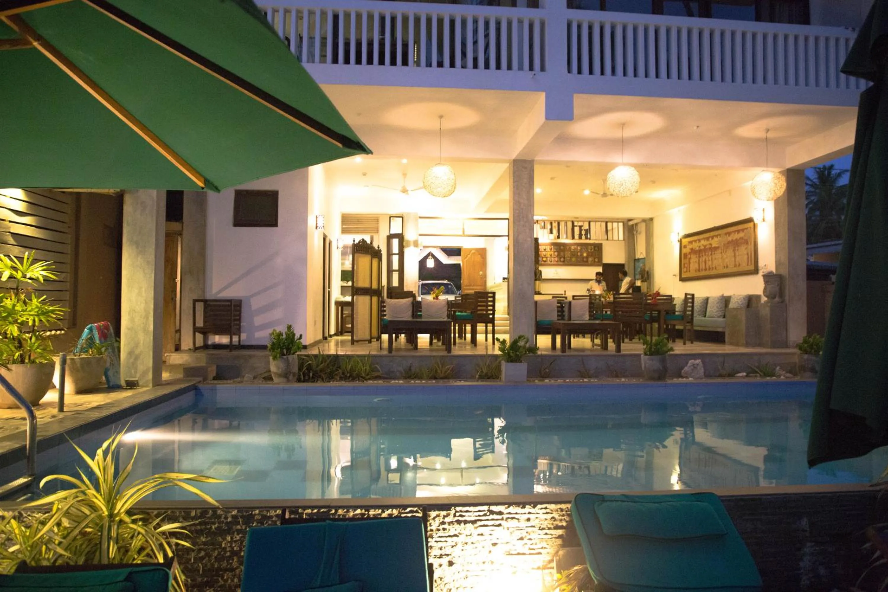 Restaurant/places to eat in Sea World Boutique Hotel