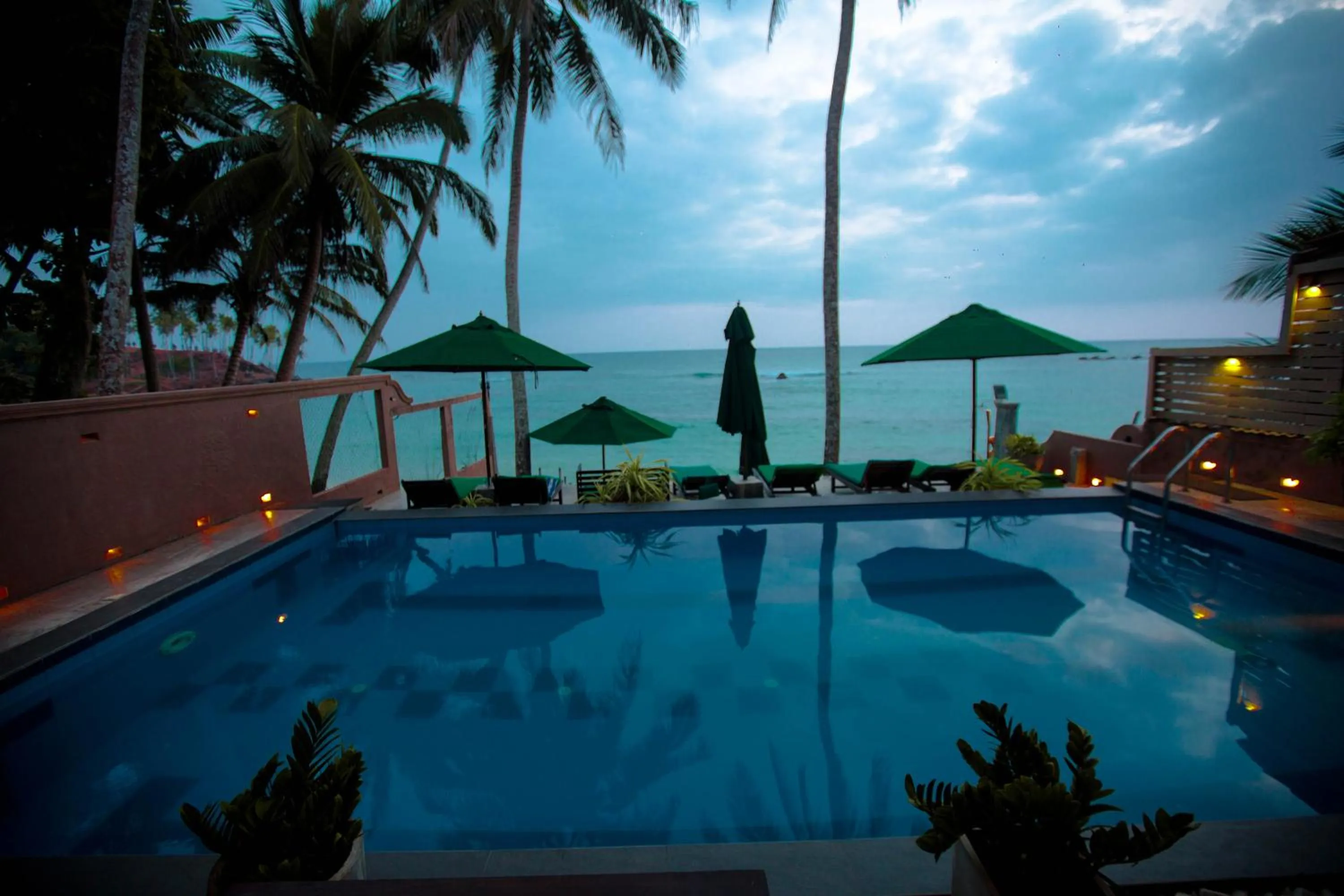 Swimming pool in Sea World Boutique Hotel