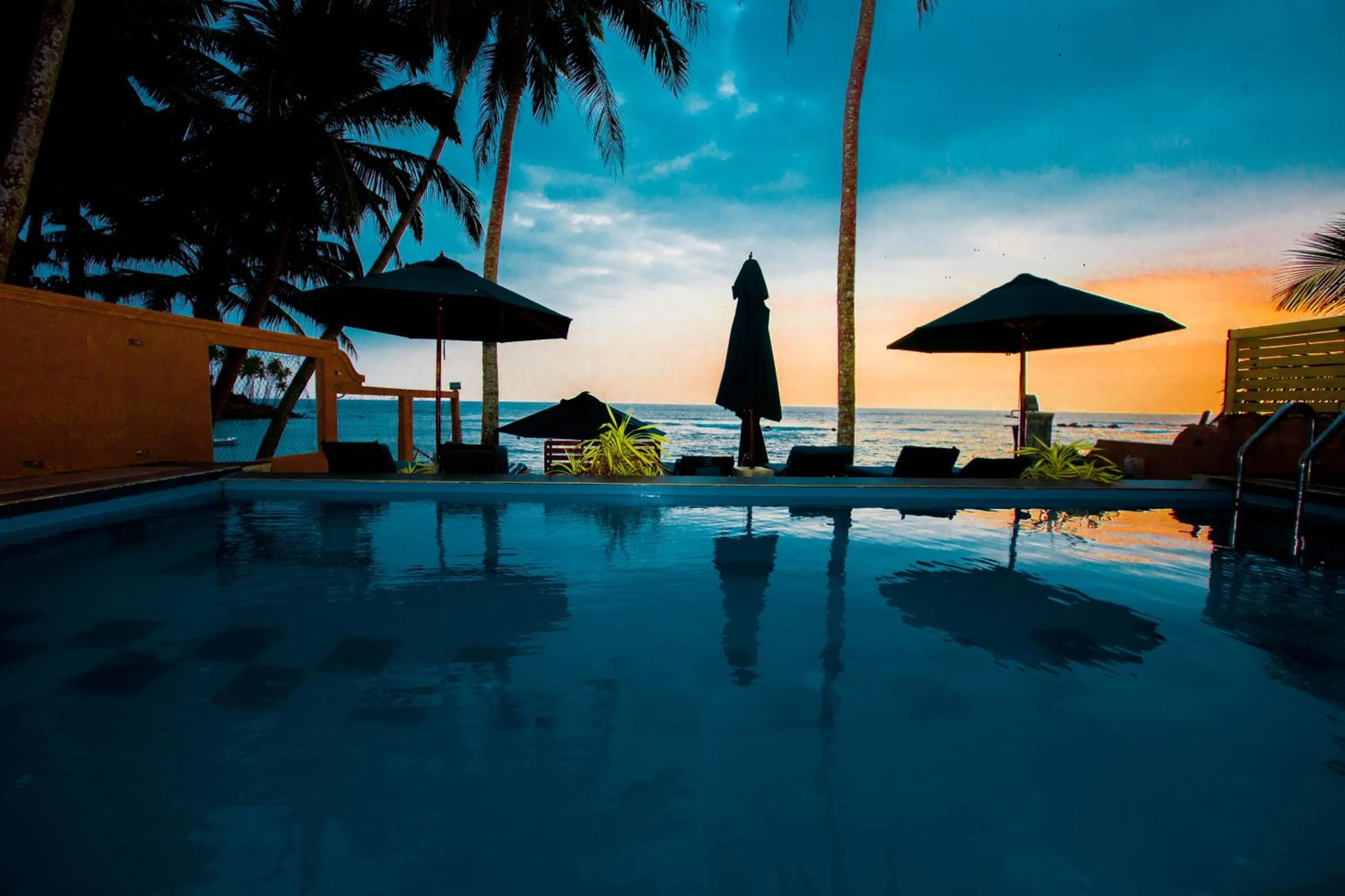 Swimming pool in Sea World Boutique Hotel