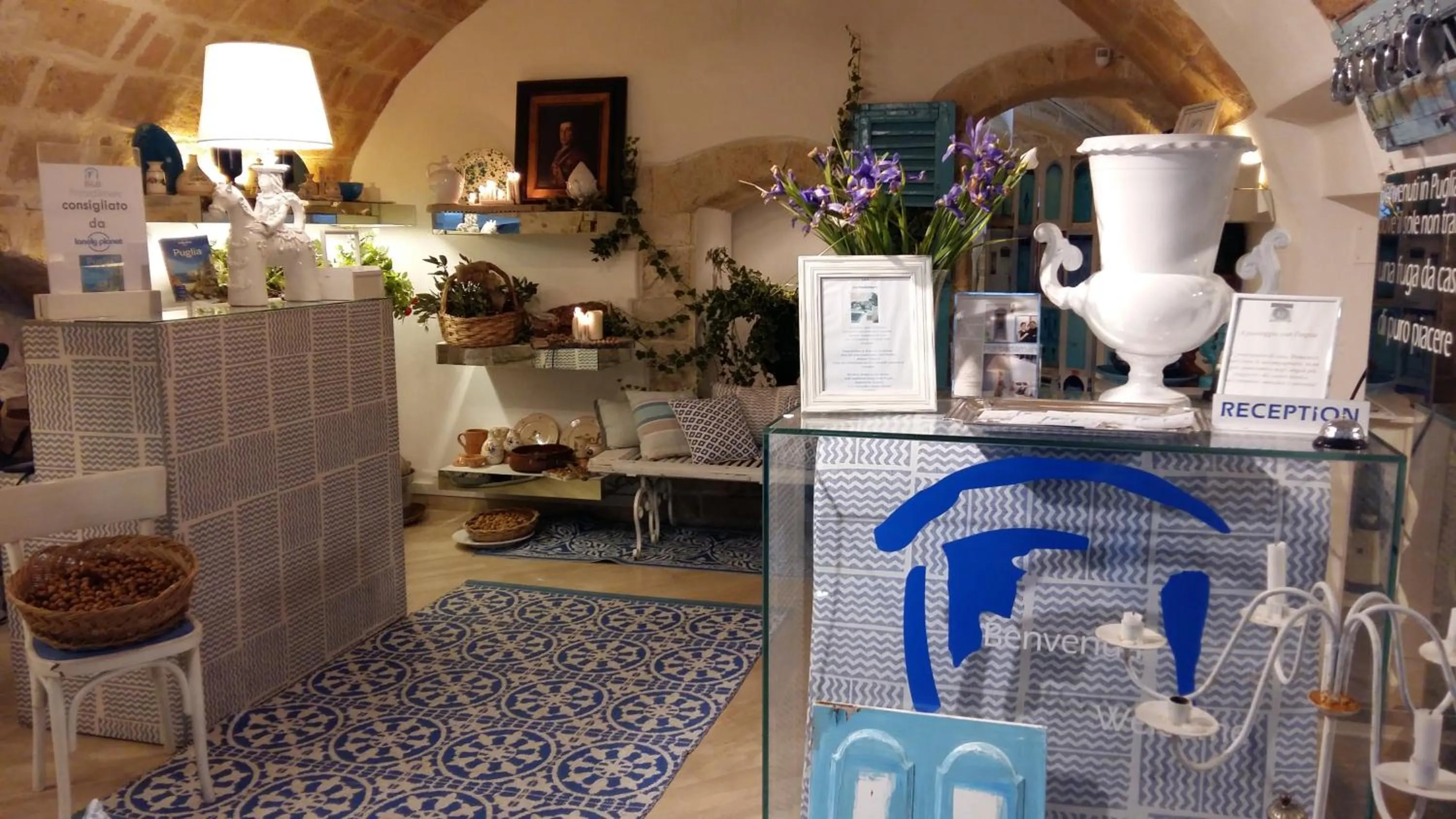 Internal: Not applicable to any particular room in Portadamare