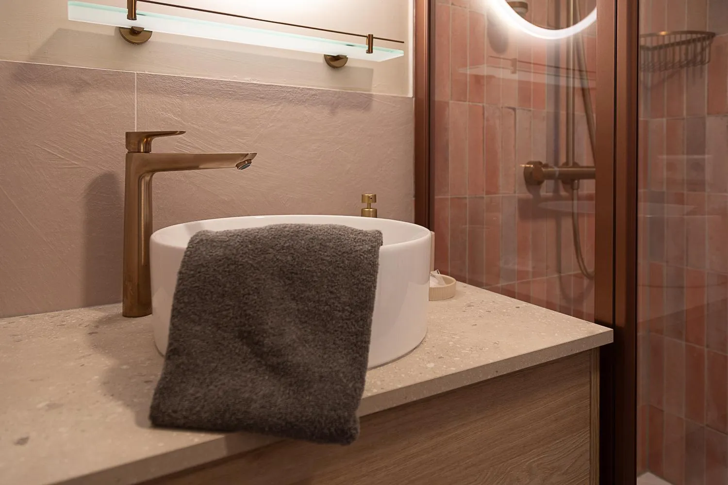 Bathroom in Beachfront Boutiquehotel