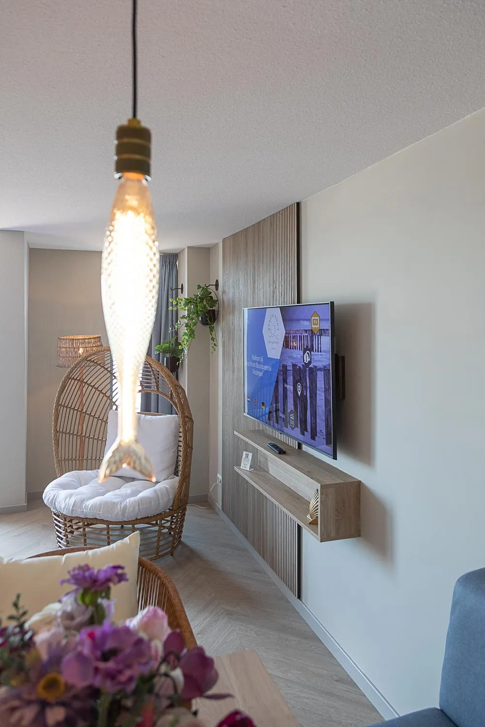 TV and multimedia in Beachfront Boutiquehotel