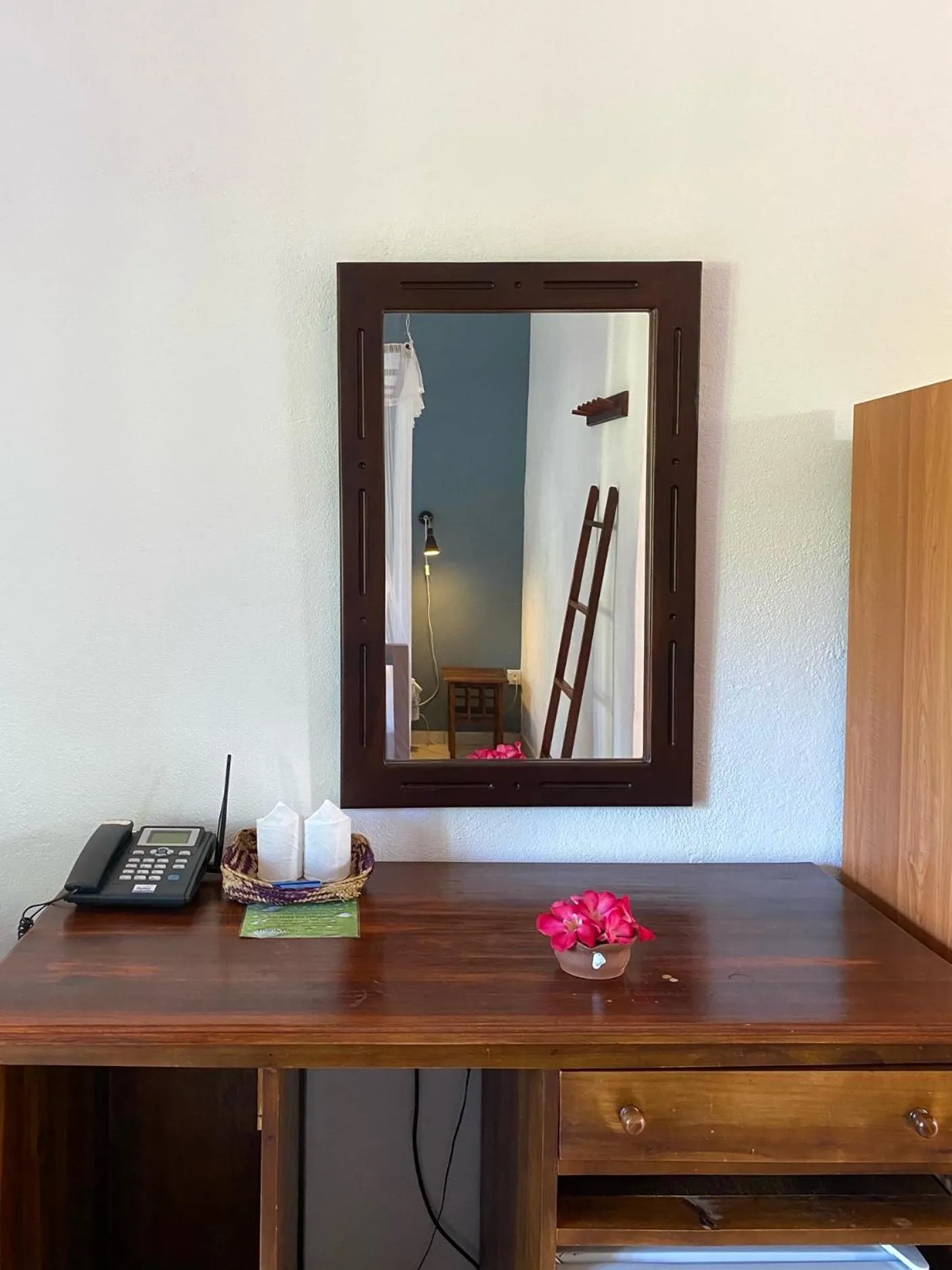 Bedroom in Unawatuna Nor Lanka Hotel