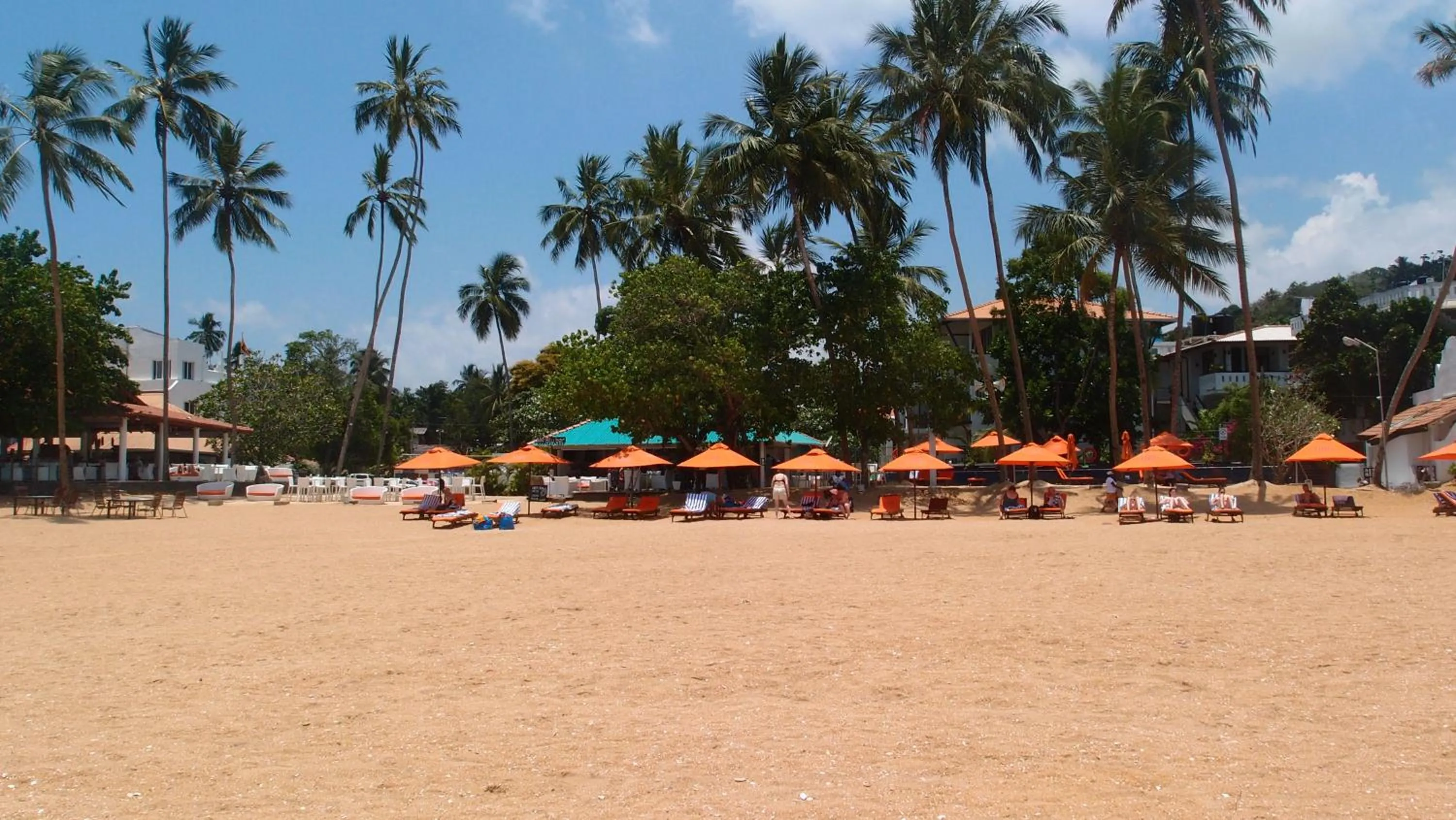 Beach in Unawatuna Nor Lanka Hotel