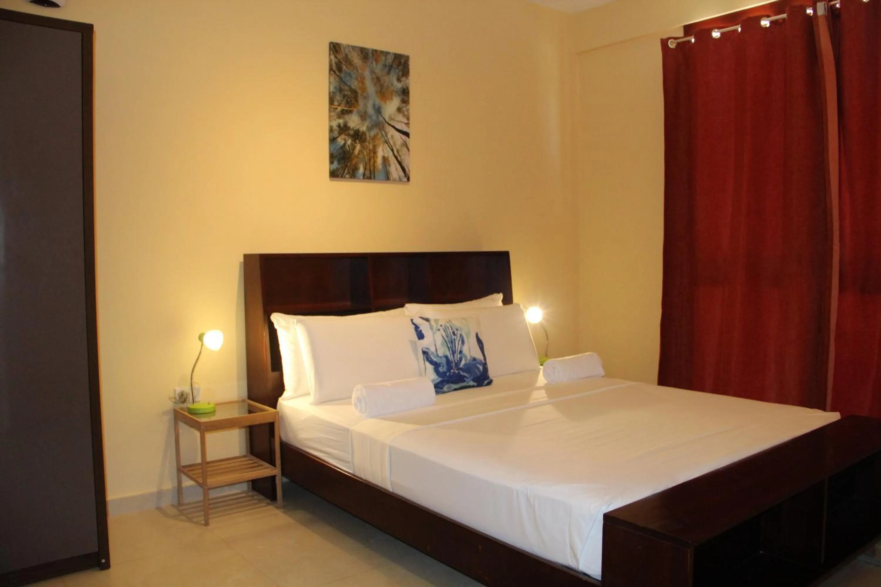 Apartment with Balcony in Reef Beach Resort