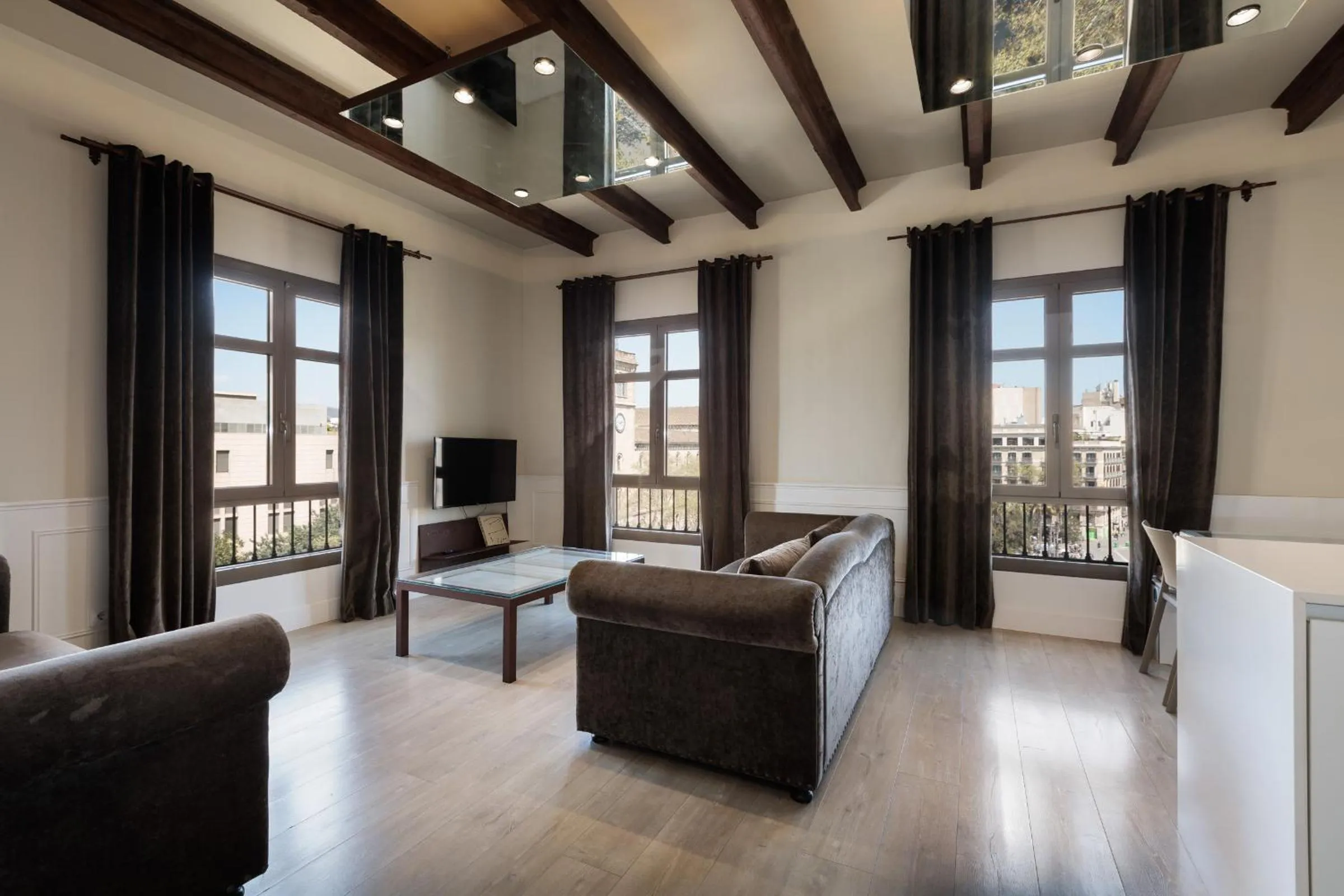 Enjoybcn Miro Apartments