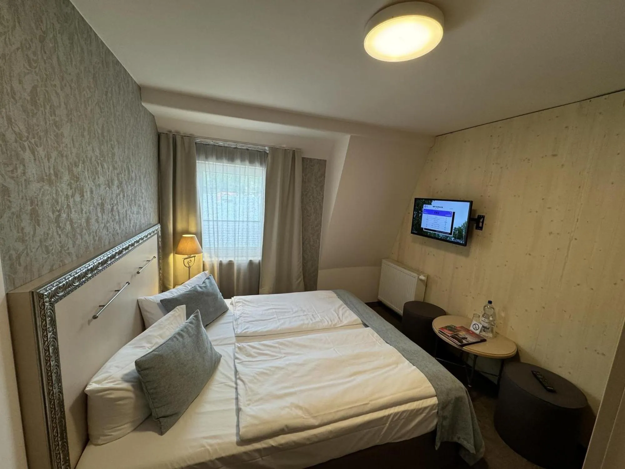 Bed in Hotel Ettrich & Elbresort Rathen