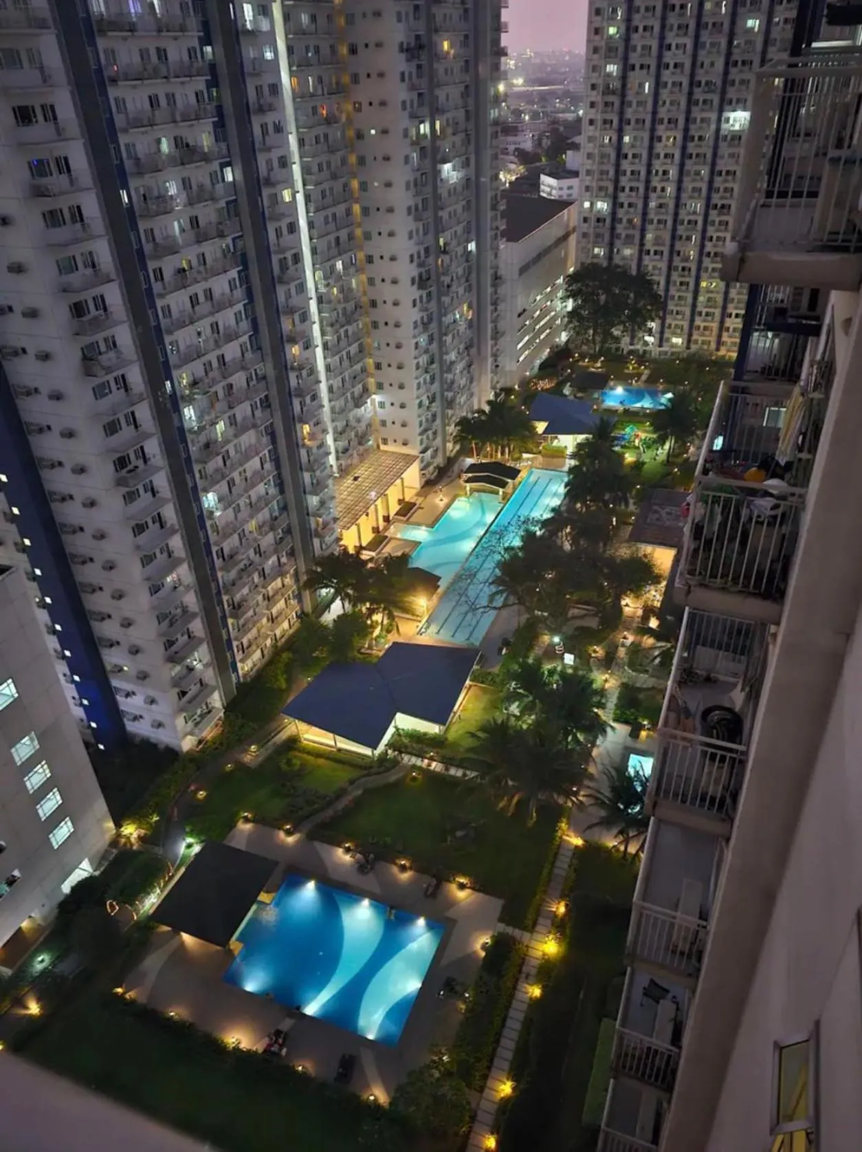 Grass Residences Staycation