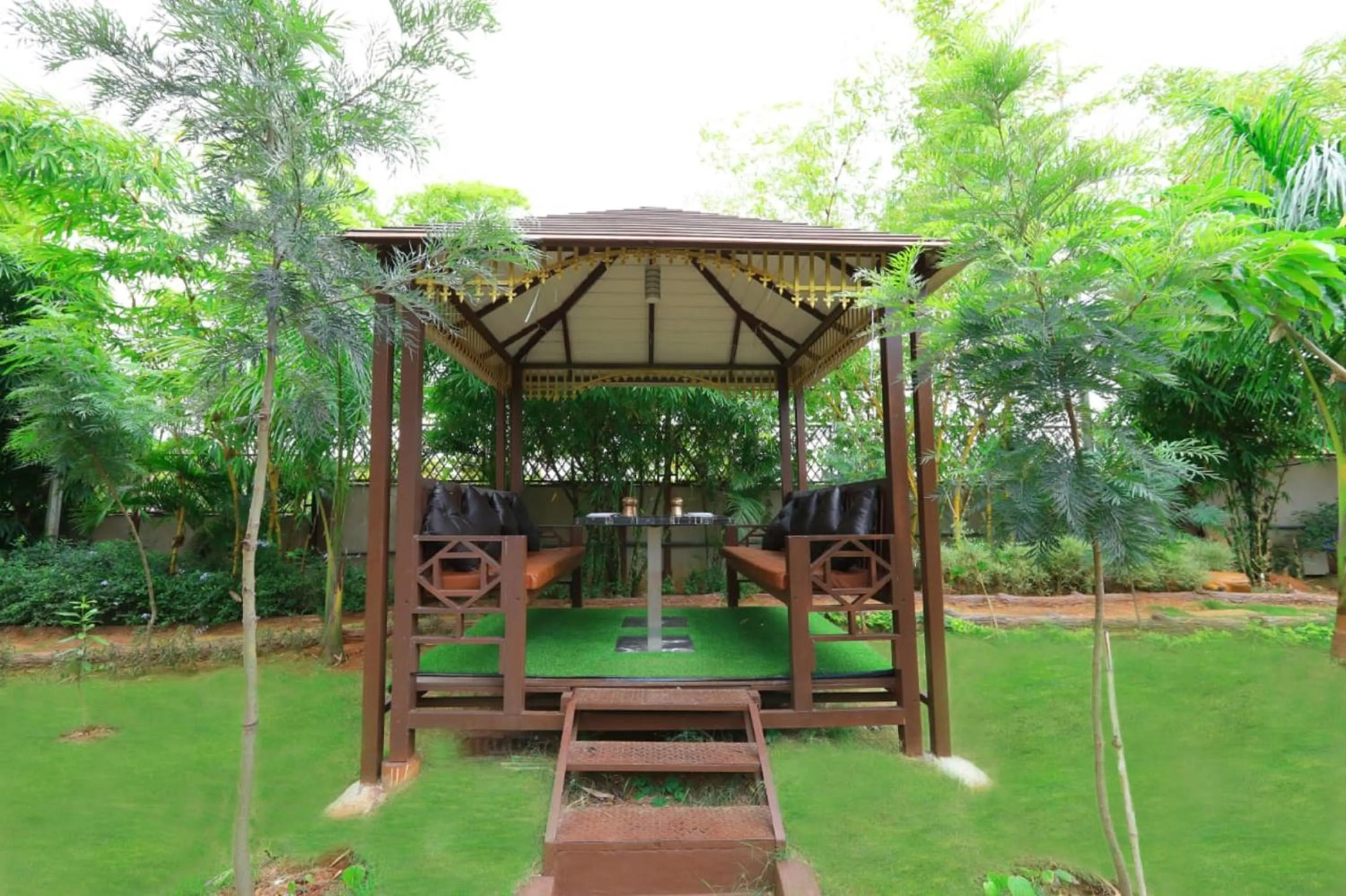 Patio in Jal Mahal Resort and Spa