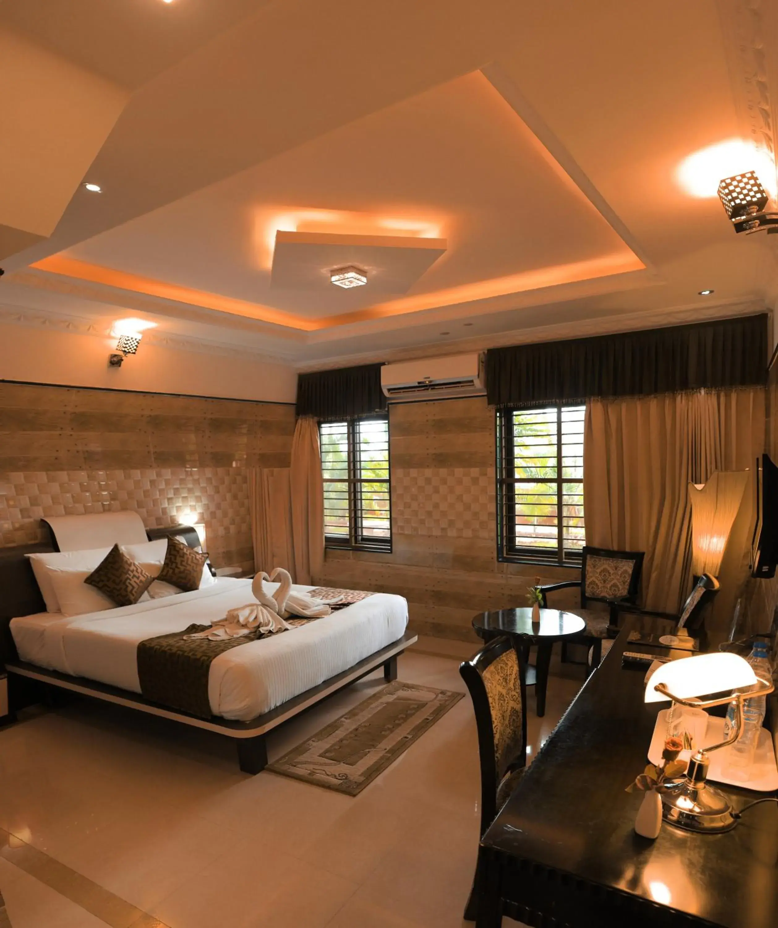 Bedroom, Bed in Jal Mahal Resort and Spa Bedroom, Bed in Jal Mahal Resort and Spa