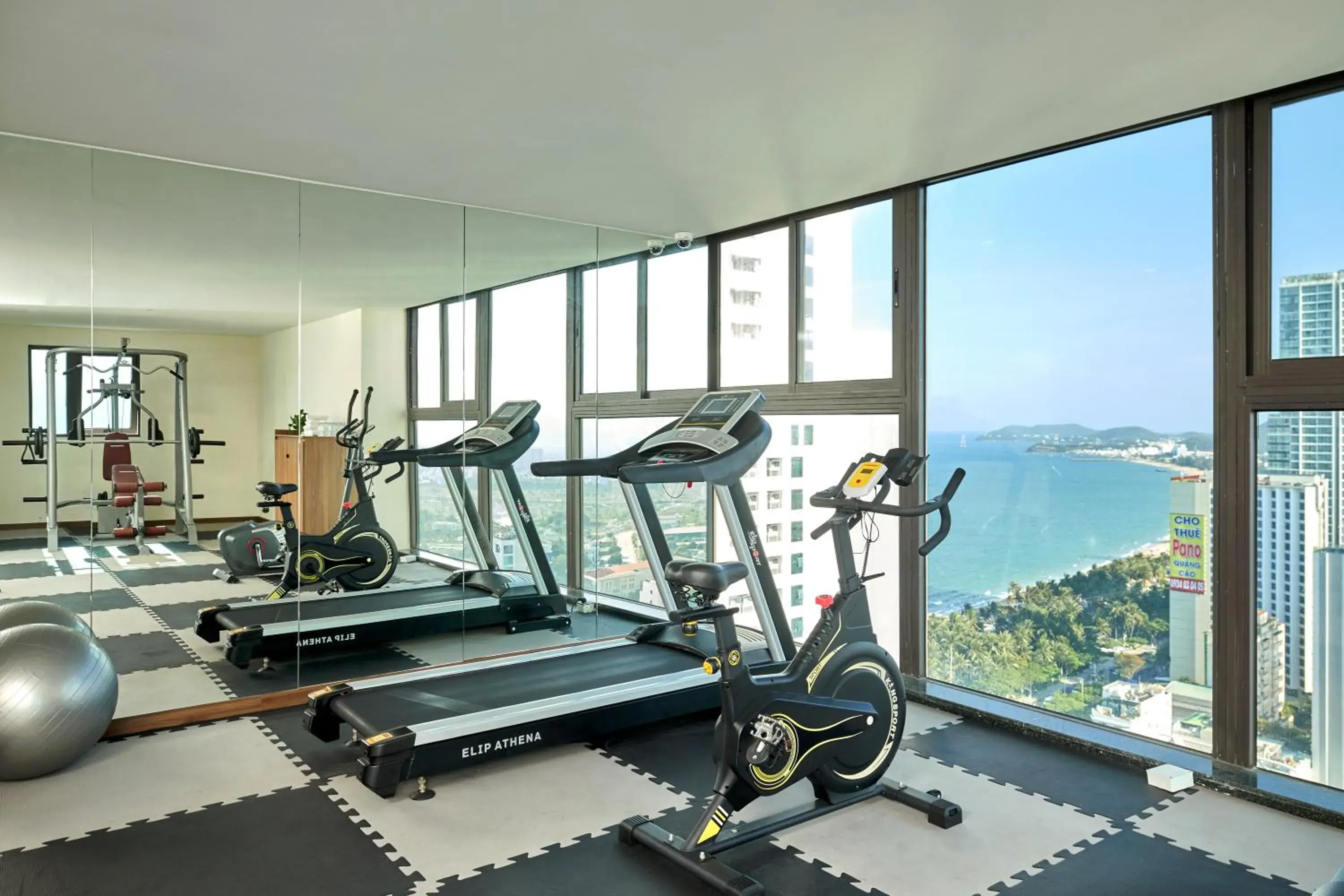 Fitness centre/facilities in PANAMA Nha Trang Hotel Fitness centre/facilities in PANAMA Nha Trang Hotel