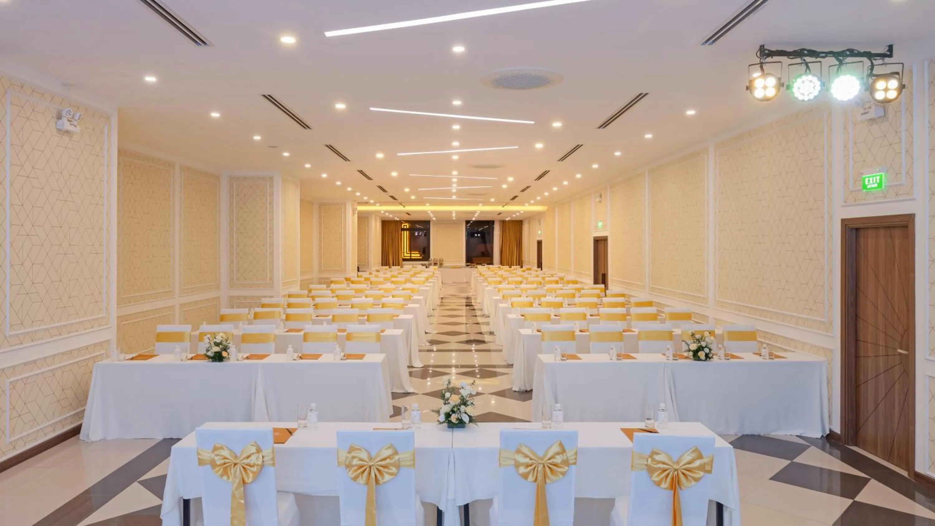 Meeting/conference room in PANAMA Nha Trang Hotel