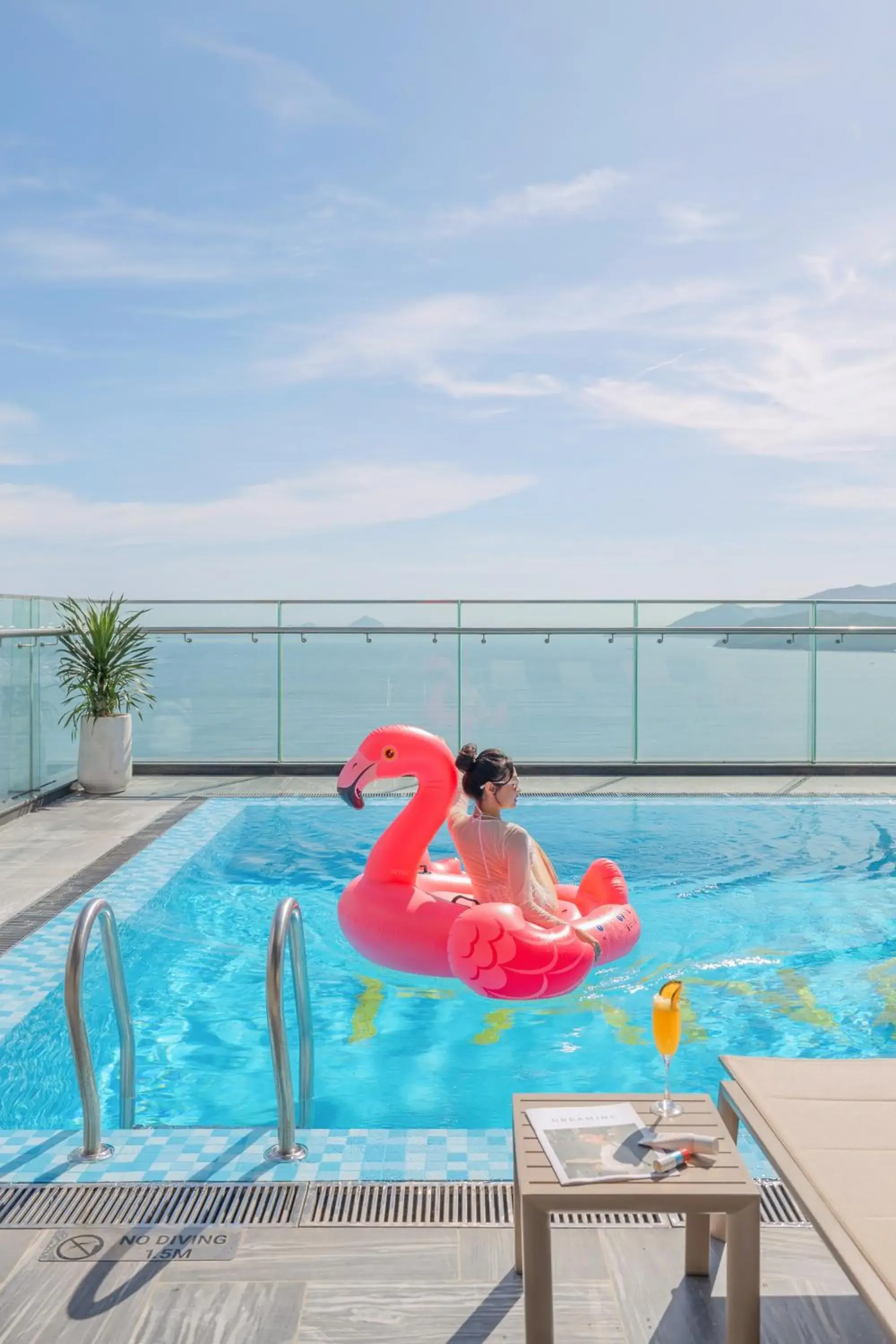 Swimming pool in PANAMA Nha Trang Hotel Swimming pool in PANAMA Nha Trang Hotel