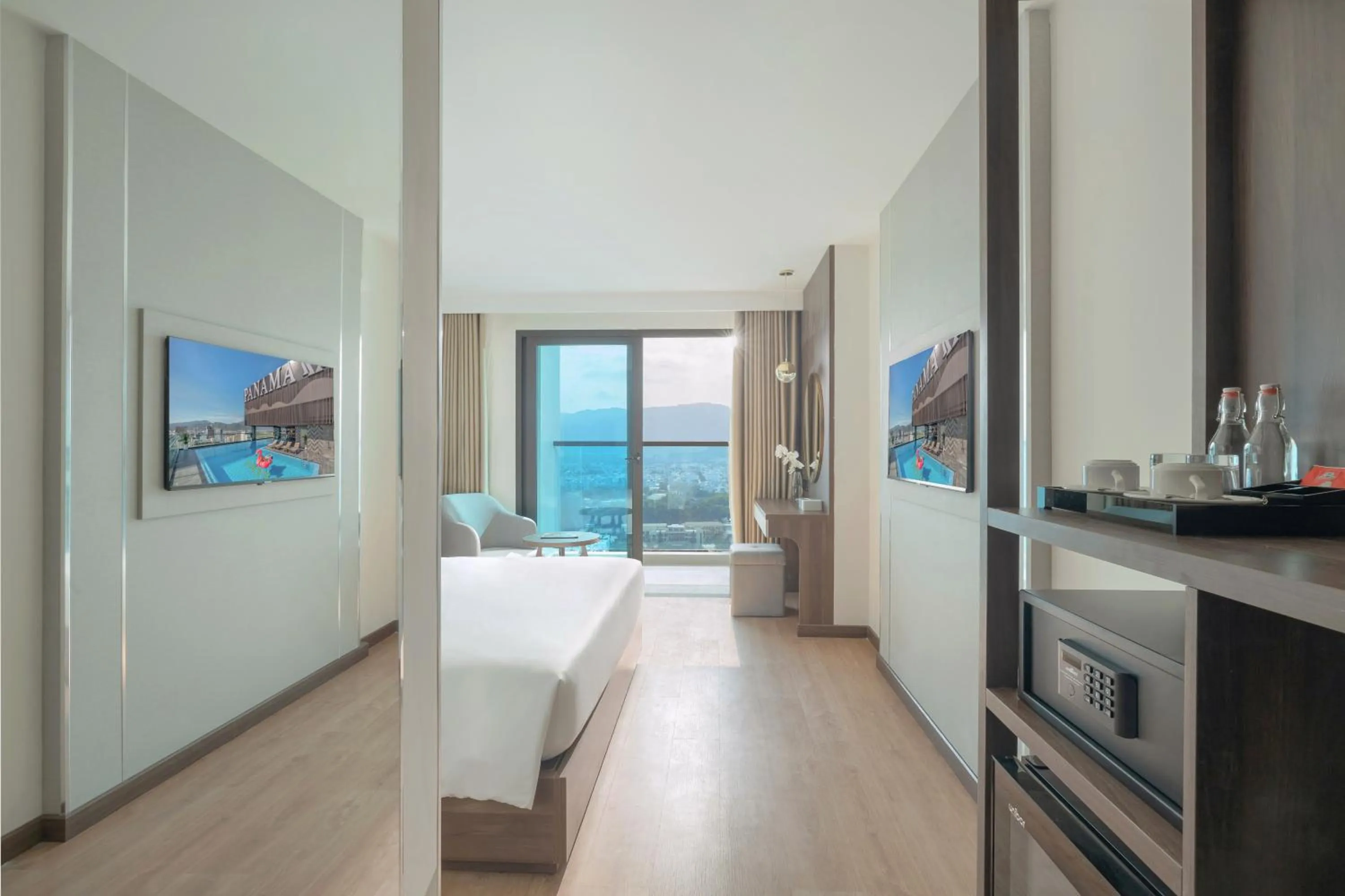 Bed in PANAMA Nha Trang Hotel