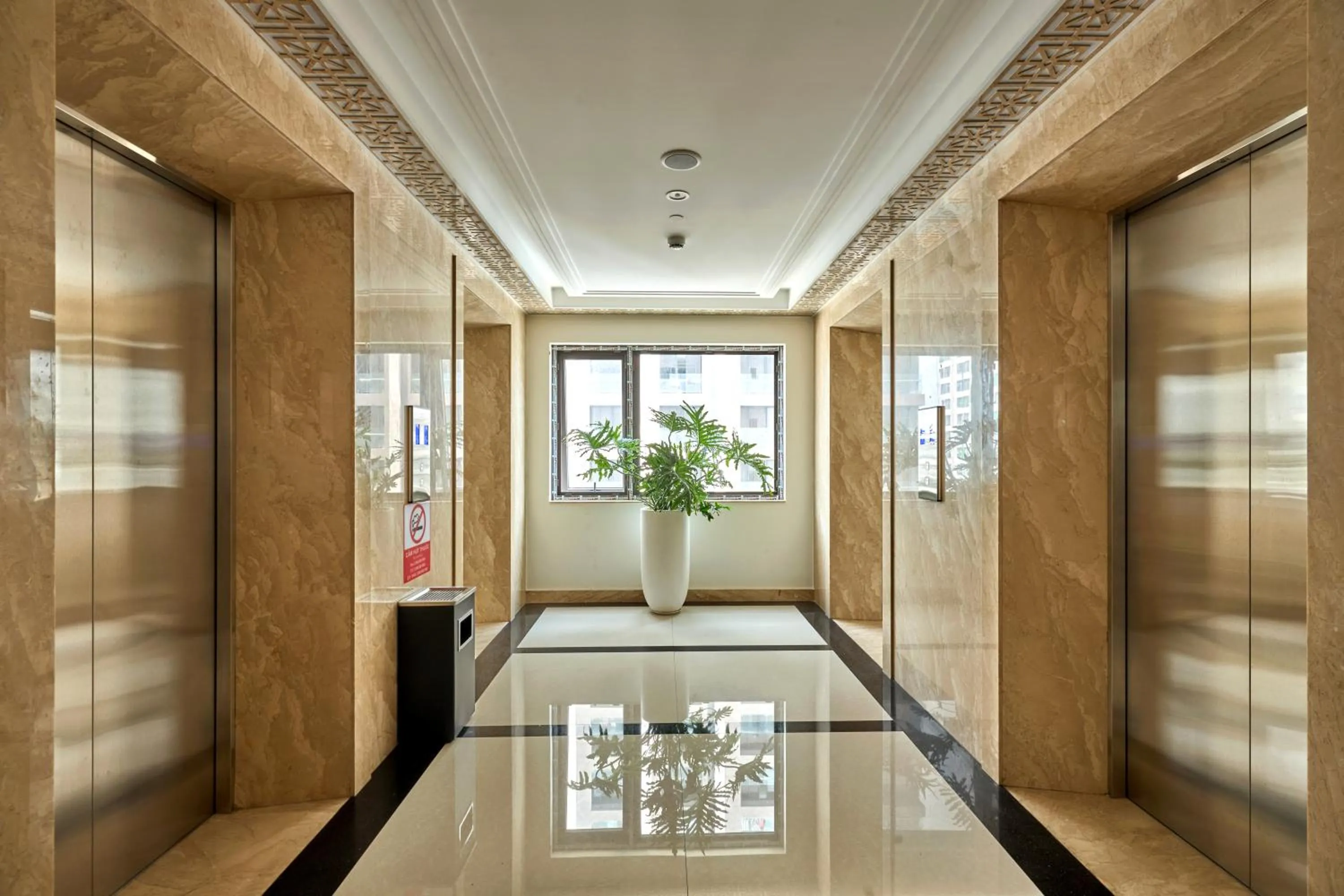 elevator in PANAMA Nha Trang Hotel