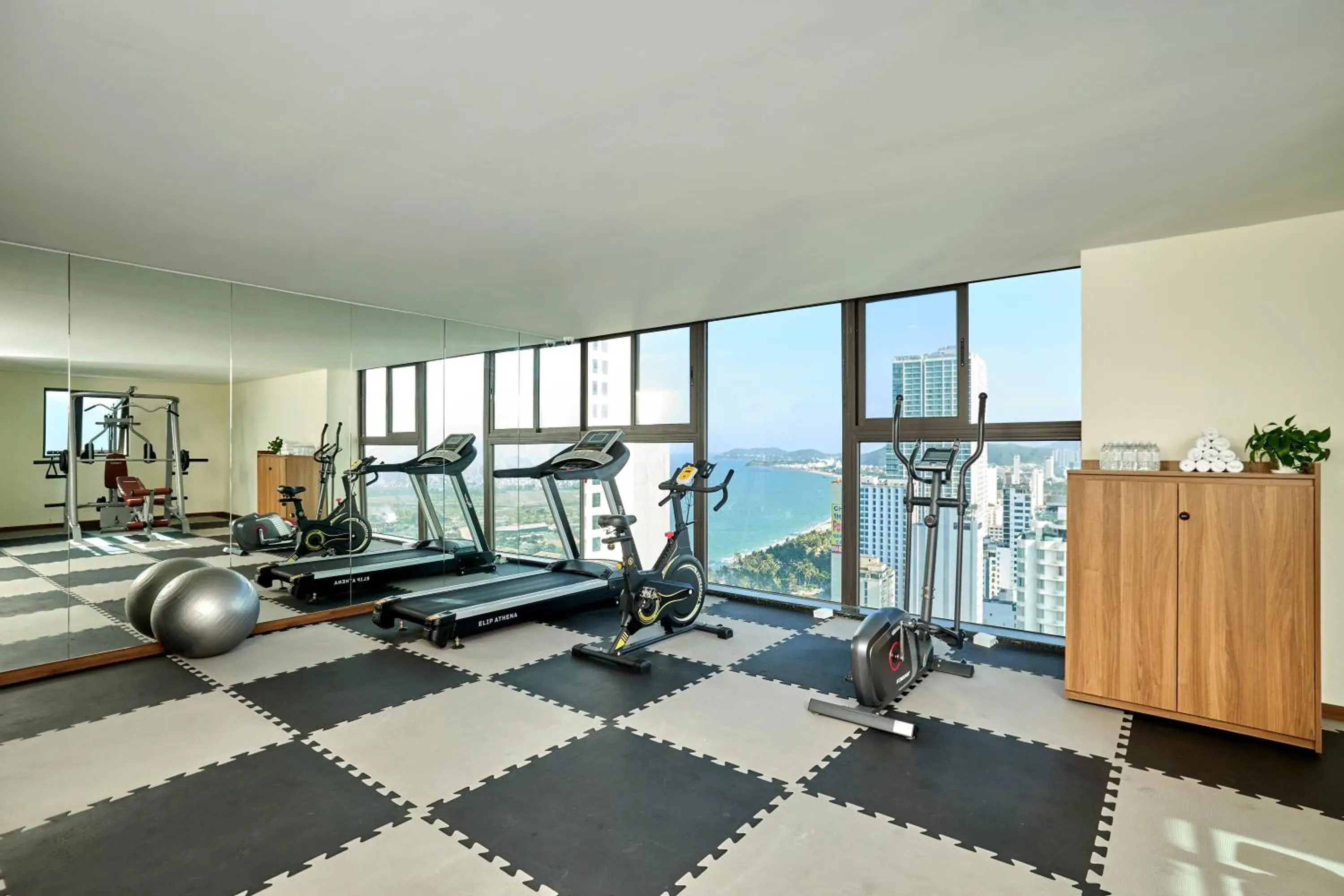 Fitness centre/facilities in PANAMA Nha Trang Hotel Fitness centre/facilities in PANAMA Nha Trang Hotel