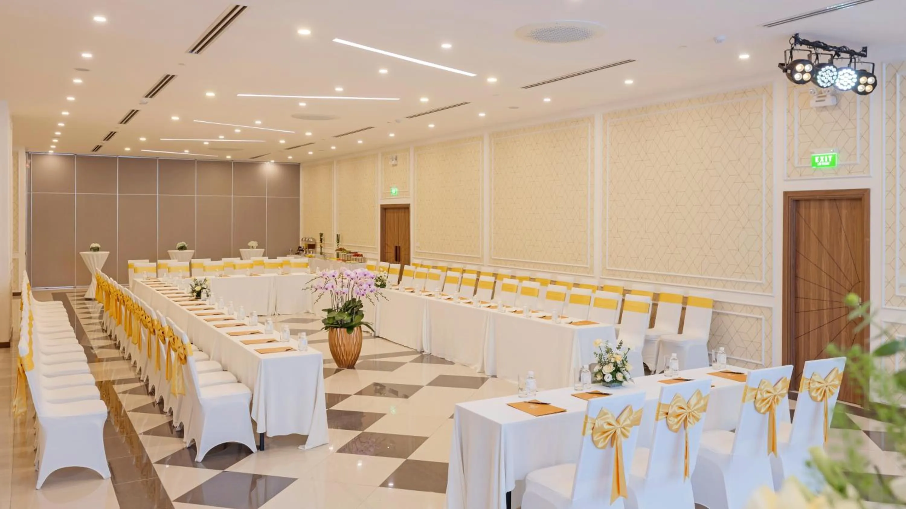 Meeting/conference room in PANAMA Nha Trang Hotel