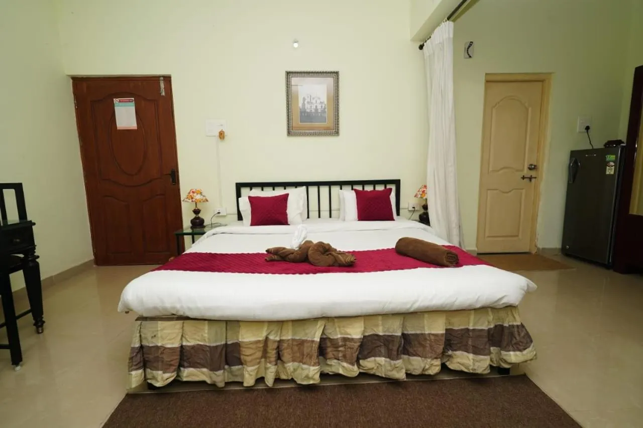 Bed in Four Seasons Guesthouse