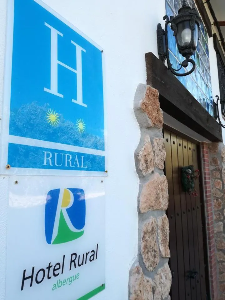 Breakfast in Hotel Rural Valle del Turrilla - Cazorlatur