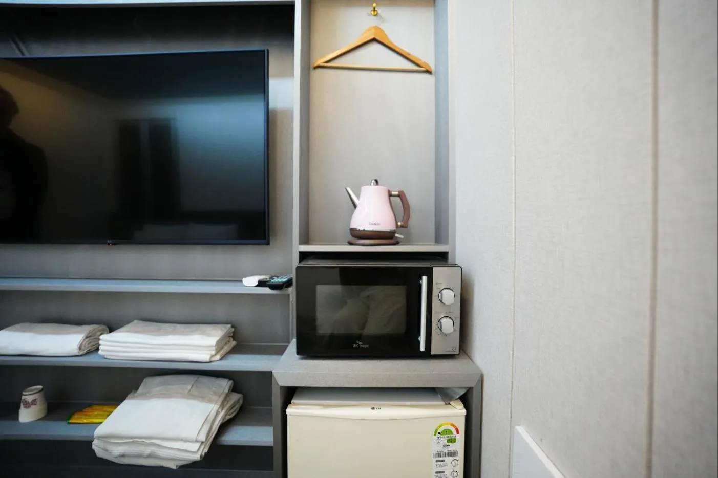 minibar in Shinchon Y Hotel