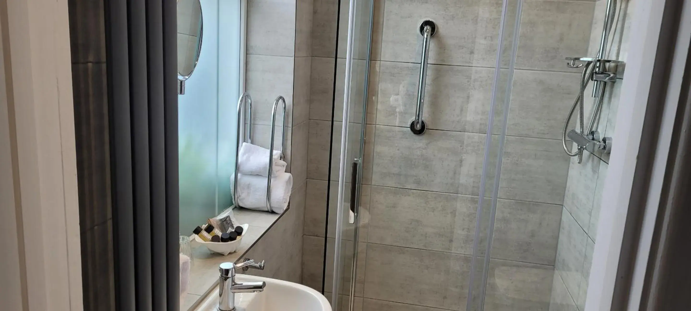 Twin Room - single occupancy in Victoria Park Lodge Twin Room - single occupancy in Victoria Park Lodge