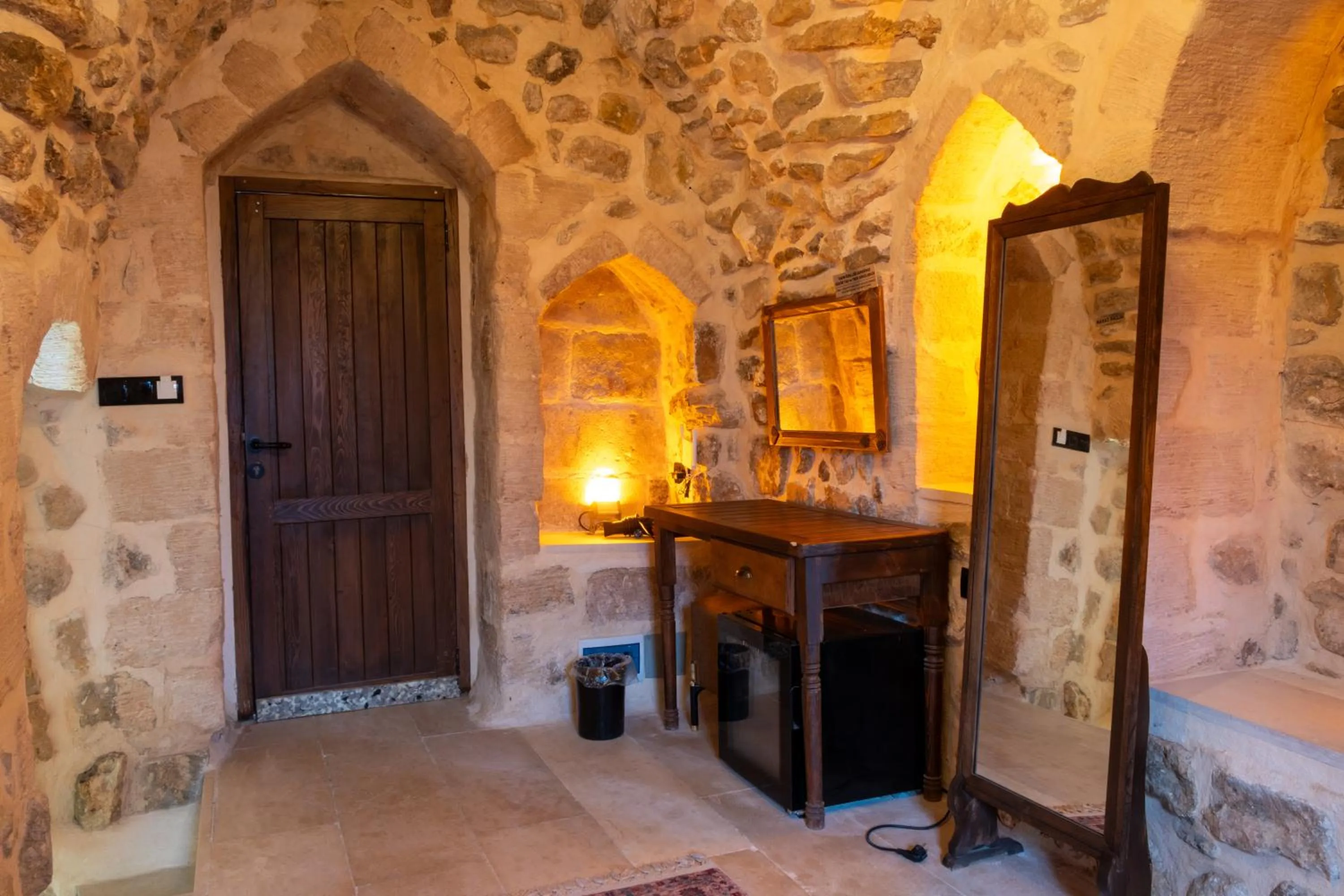 Photo of the whole room in Marvel Hotel Mardin