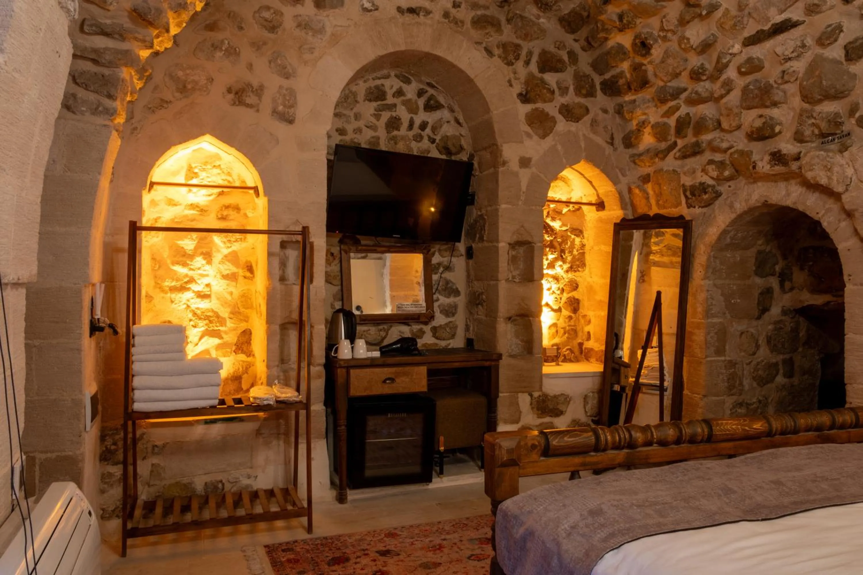 Bed in Marvel Hotel Mardin