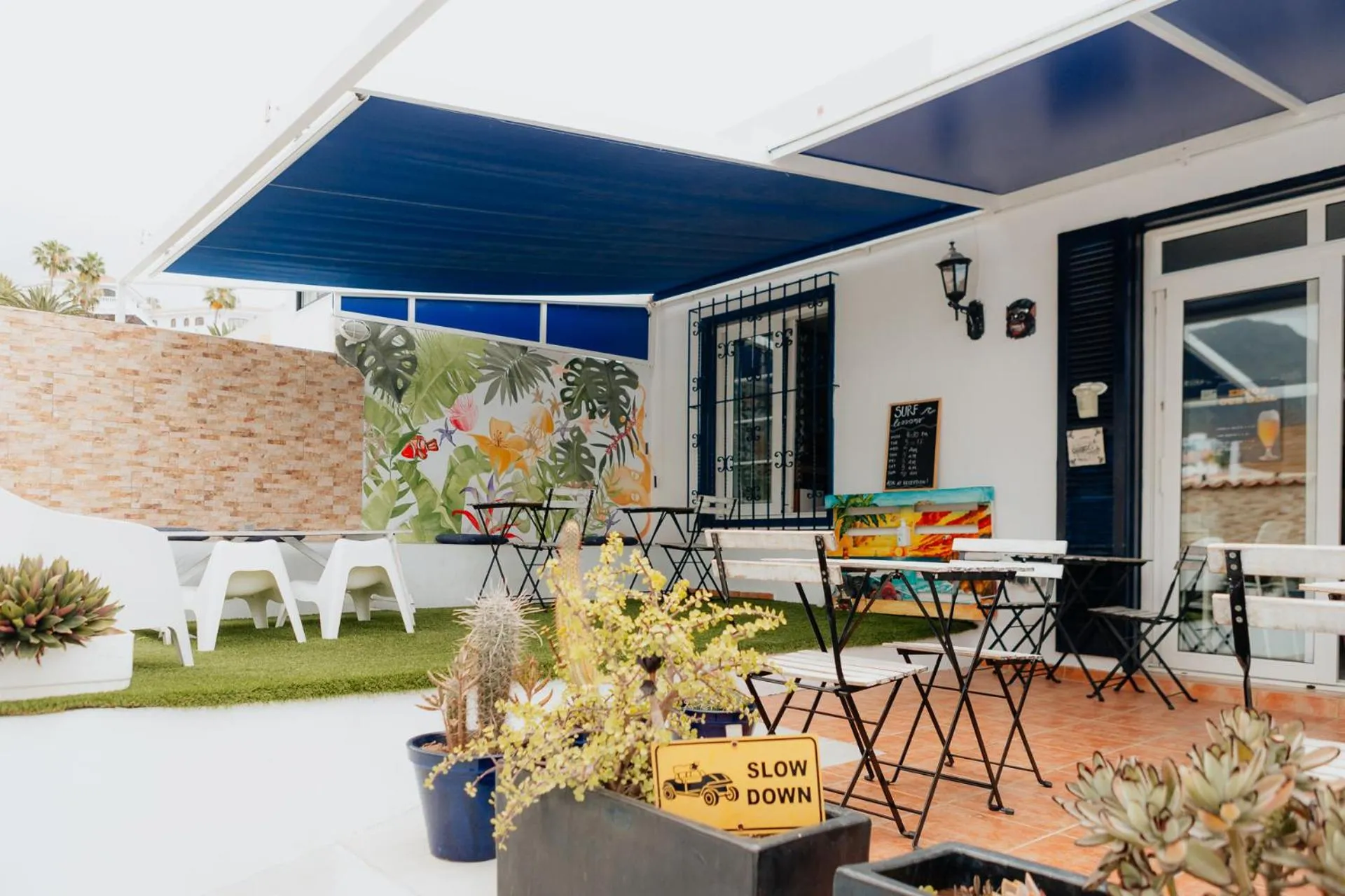 Balcony/Terrace in Endless Summer Hostel