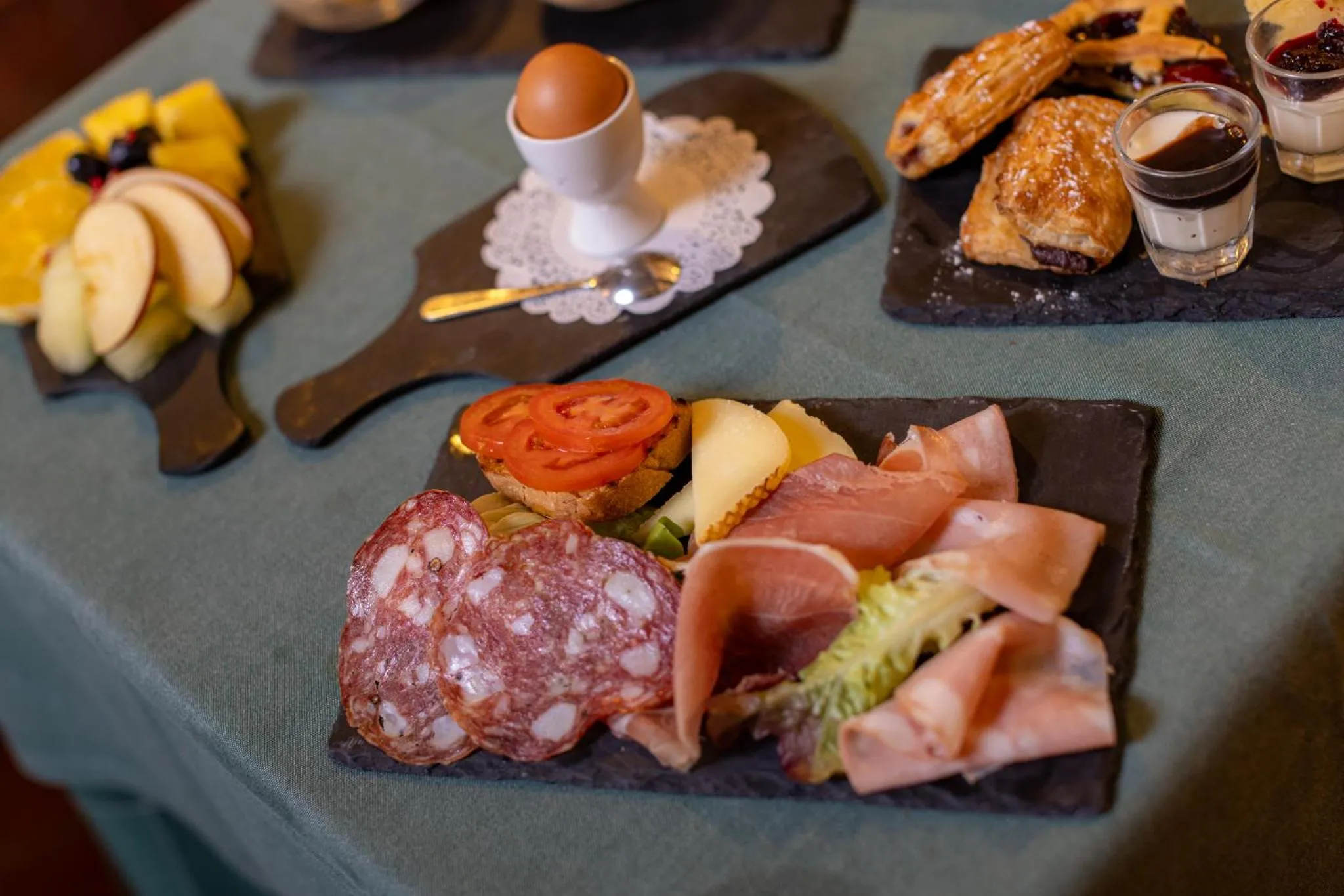 Breakfast in VILLA LIBERTY Boutique Hotel - Borgo Capitano Collection