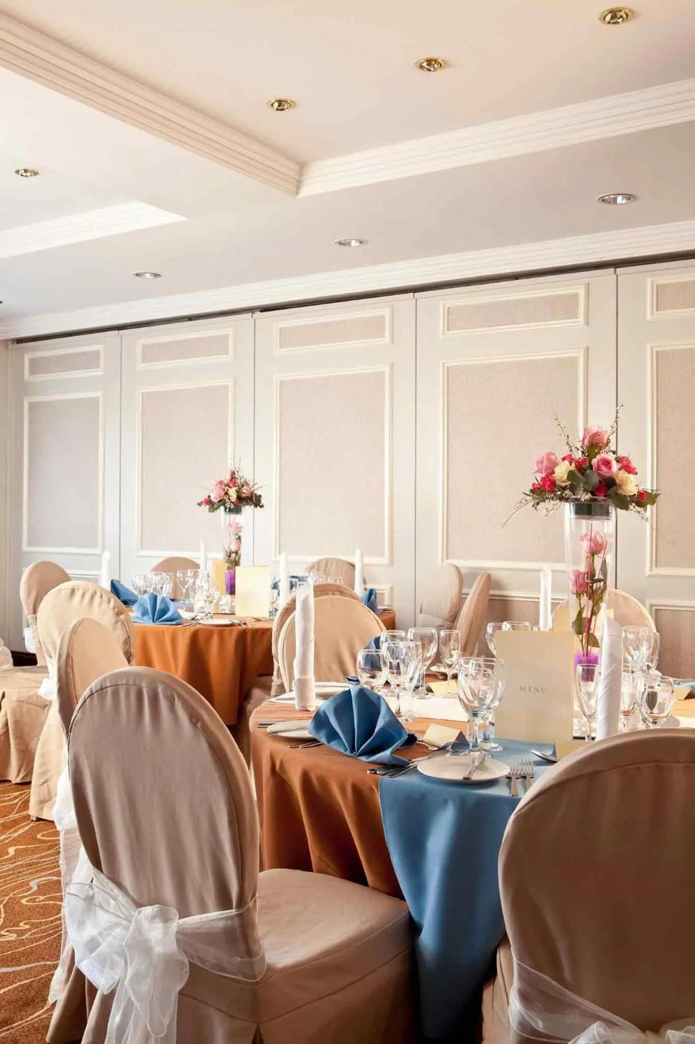 wedding in Mercure Livingston Hotel