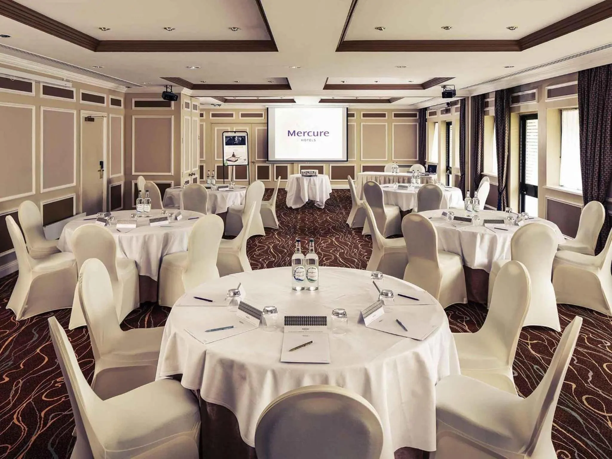 Meeting/conference room in Mercure Livingston Hotel