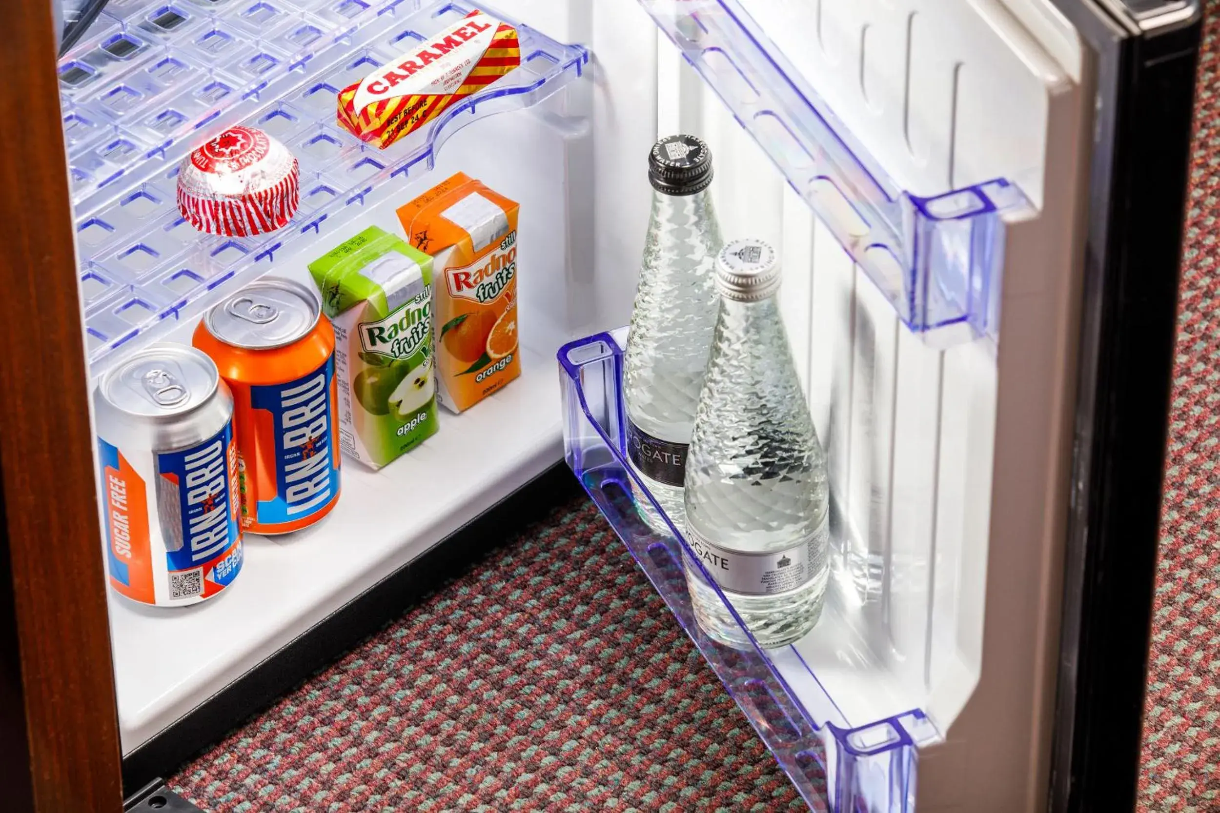 Food and drinks in Mercure Livingston Hotel Food and drinks in Mercure Livingston Hotel