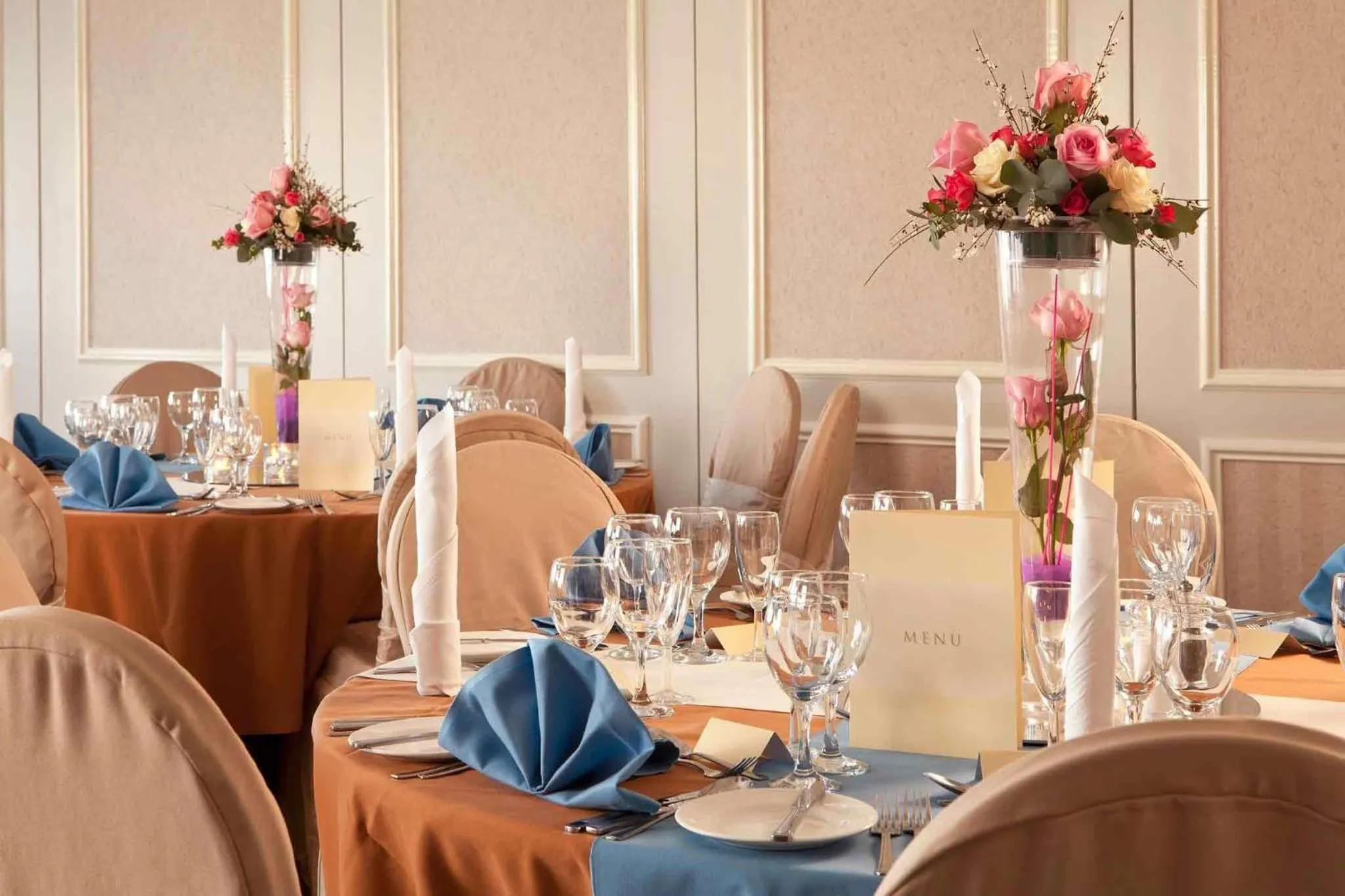 wedding in Mercure Livingston Hotel