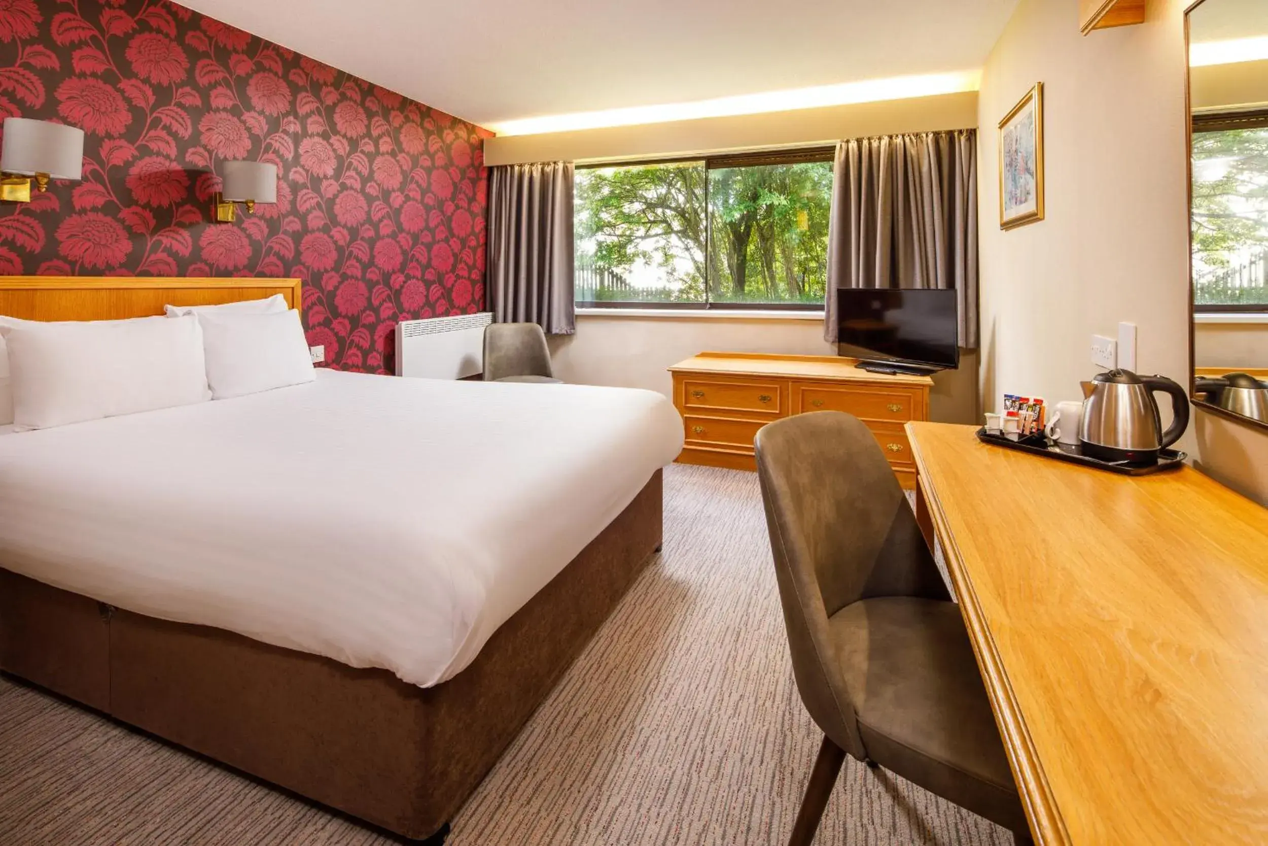 Photo of the whole room, Bed in Mercure Livingston Hotel Photo of the whole room, Bed in Mercure Livingston Hotel