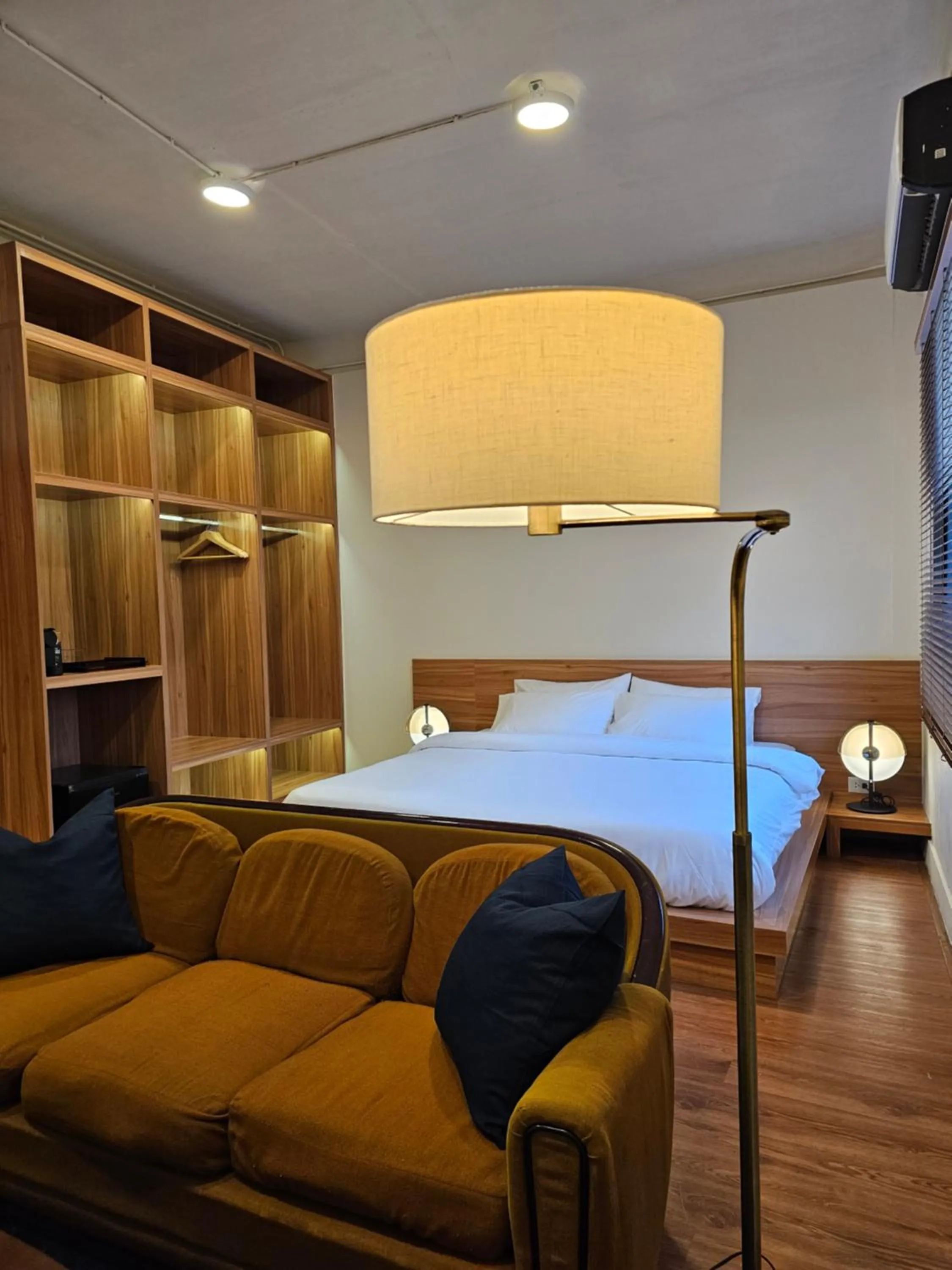 Bed in Yaowarat Stay