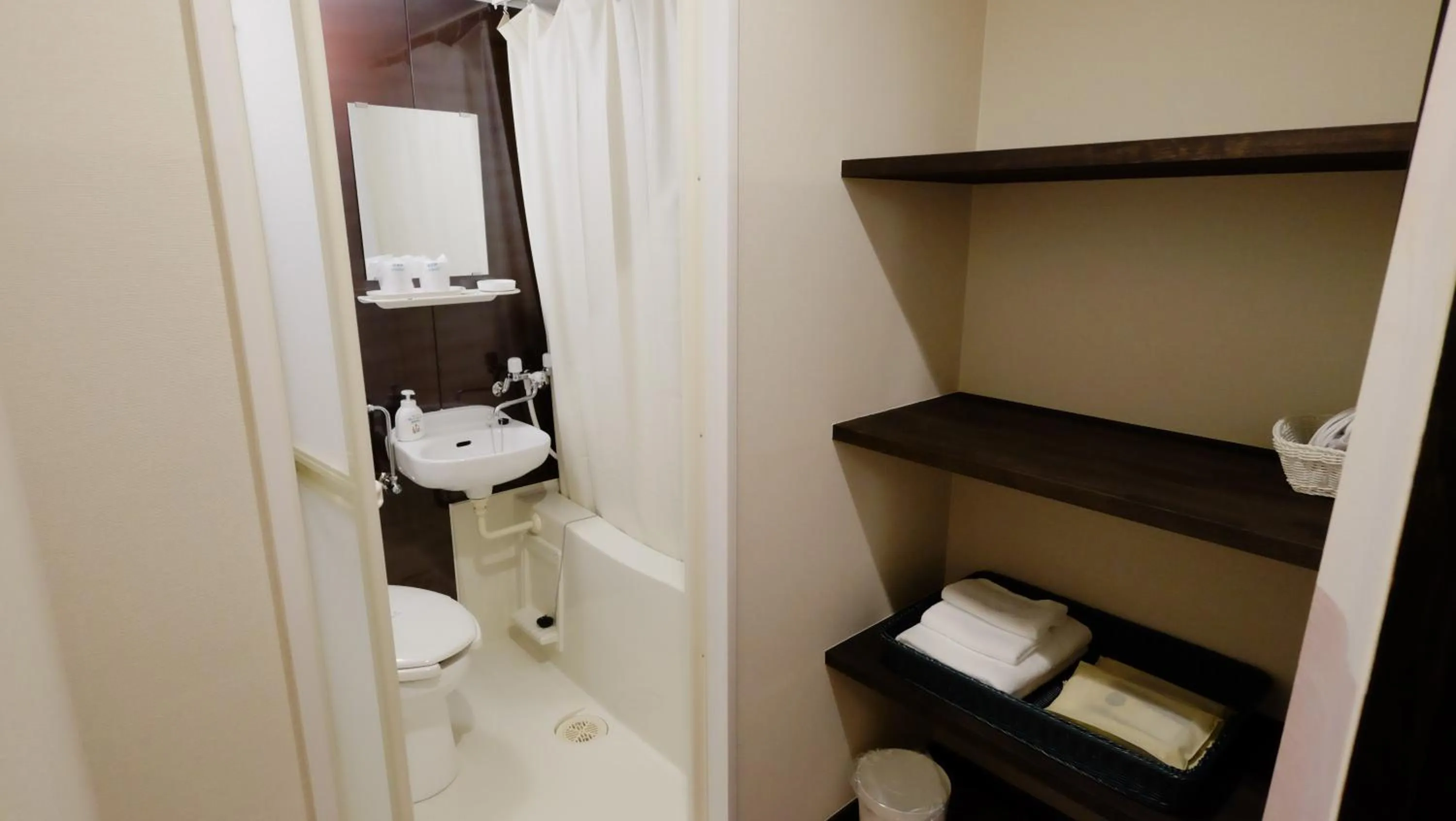 Bathroom in Oyado Tsukiusagi