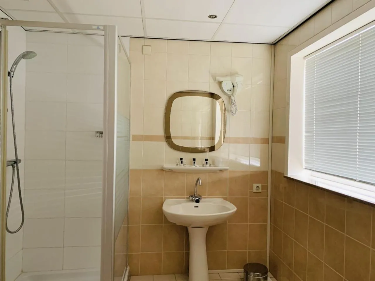 Bathroom in Hotel Restaurant Solskin