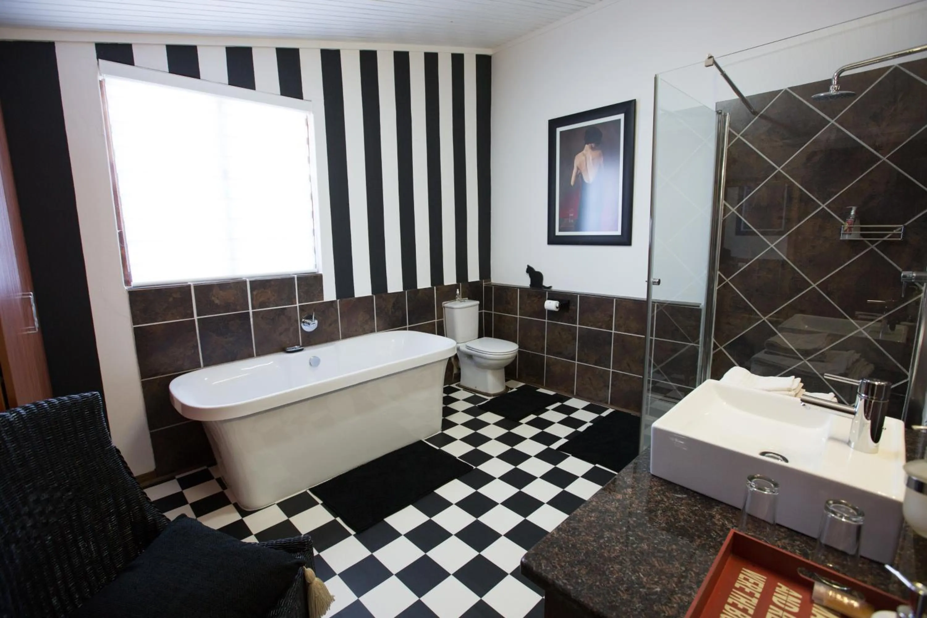Bathroom in MacGregors Guest House