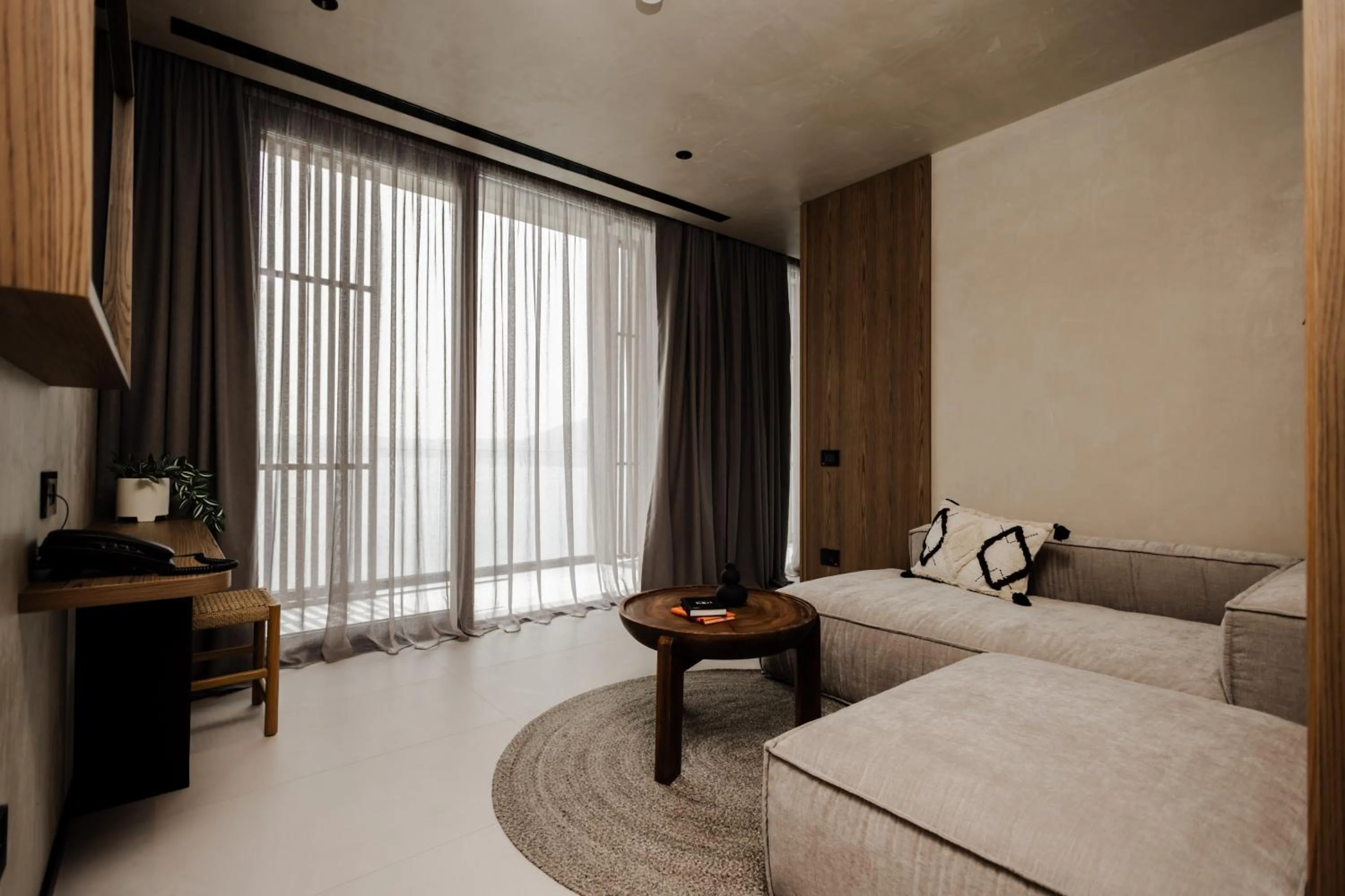 Living room, Bed in Radream Hotels & Spa