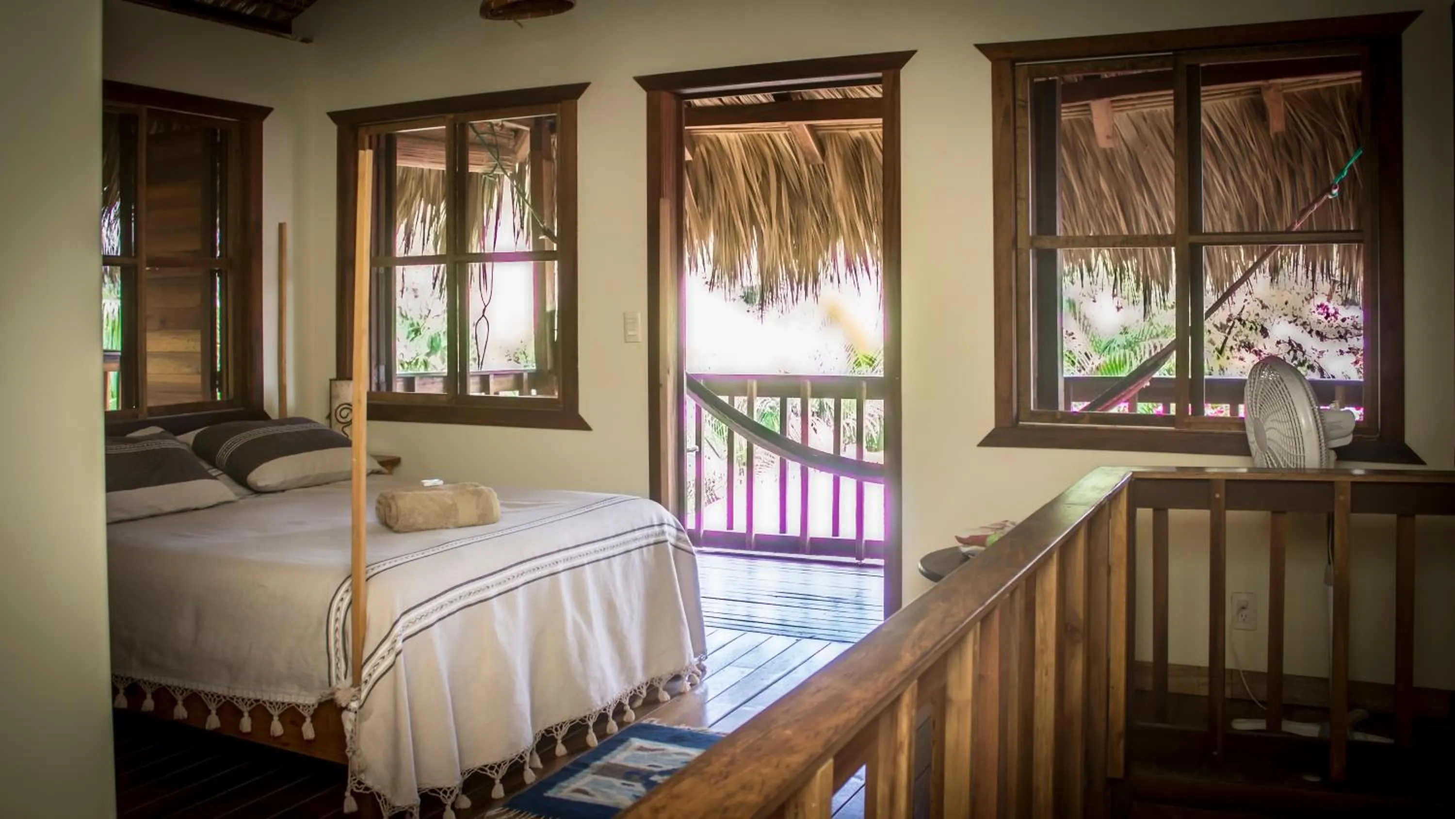 Balcony/Terrace, Bed in Las Cabañas Mágicas