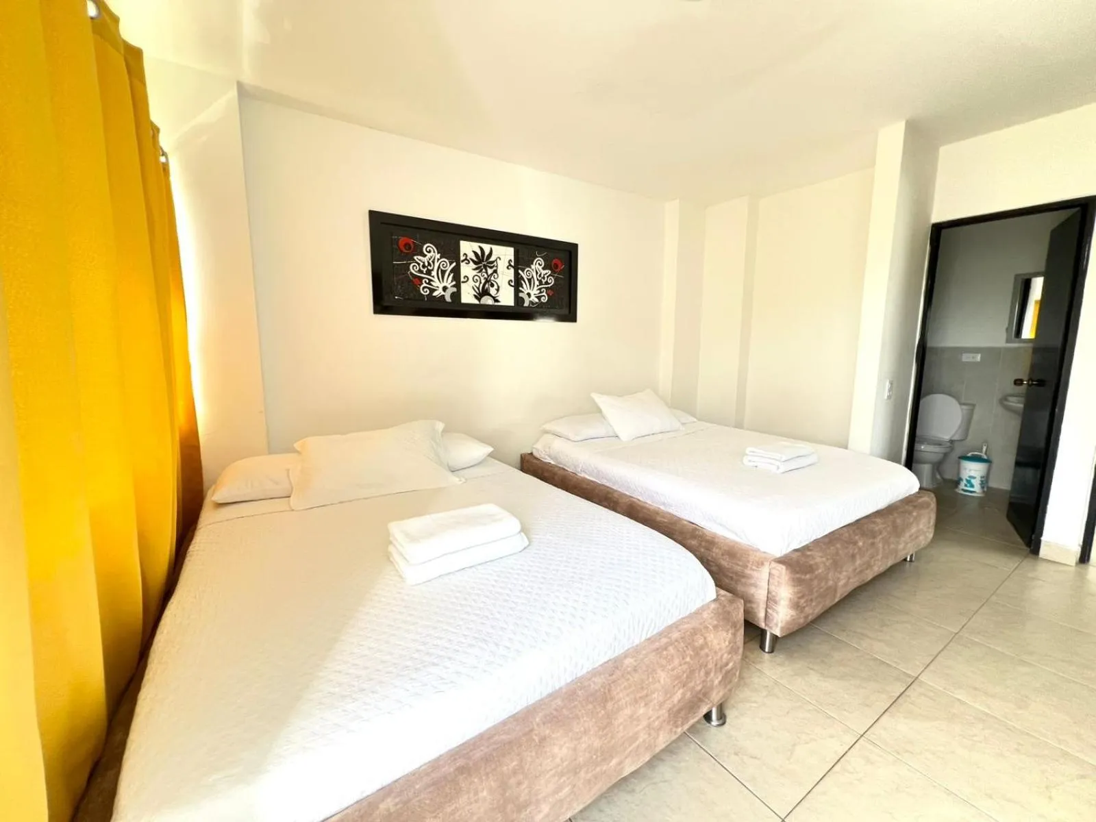 Bedroom, Bed in Caribbean Island Hotel