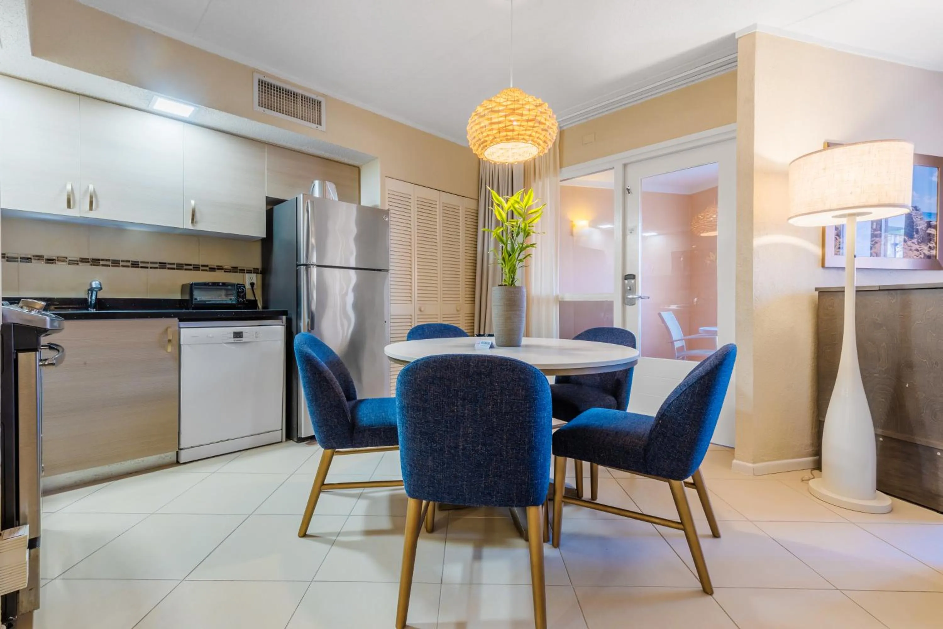 Kitchen or kitchenette in Playa Linda Beach Resort